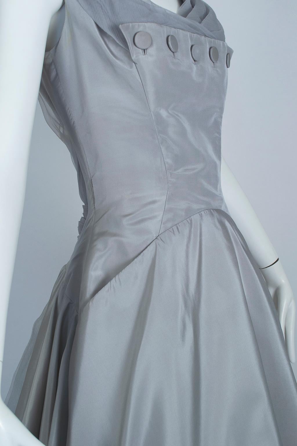 Women's Werlé Beverly Hills Dove Gray Bib-Front Ballerina Dress - Medium, 1950s For Sale