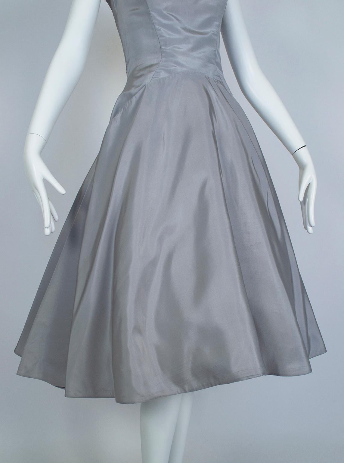Werlé Beverly Hills Dove Gray Bib-Front Ballerina Dress - Medium, 1950s For Sale 4