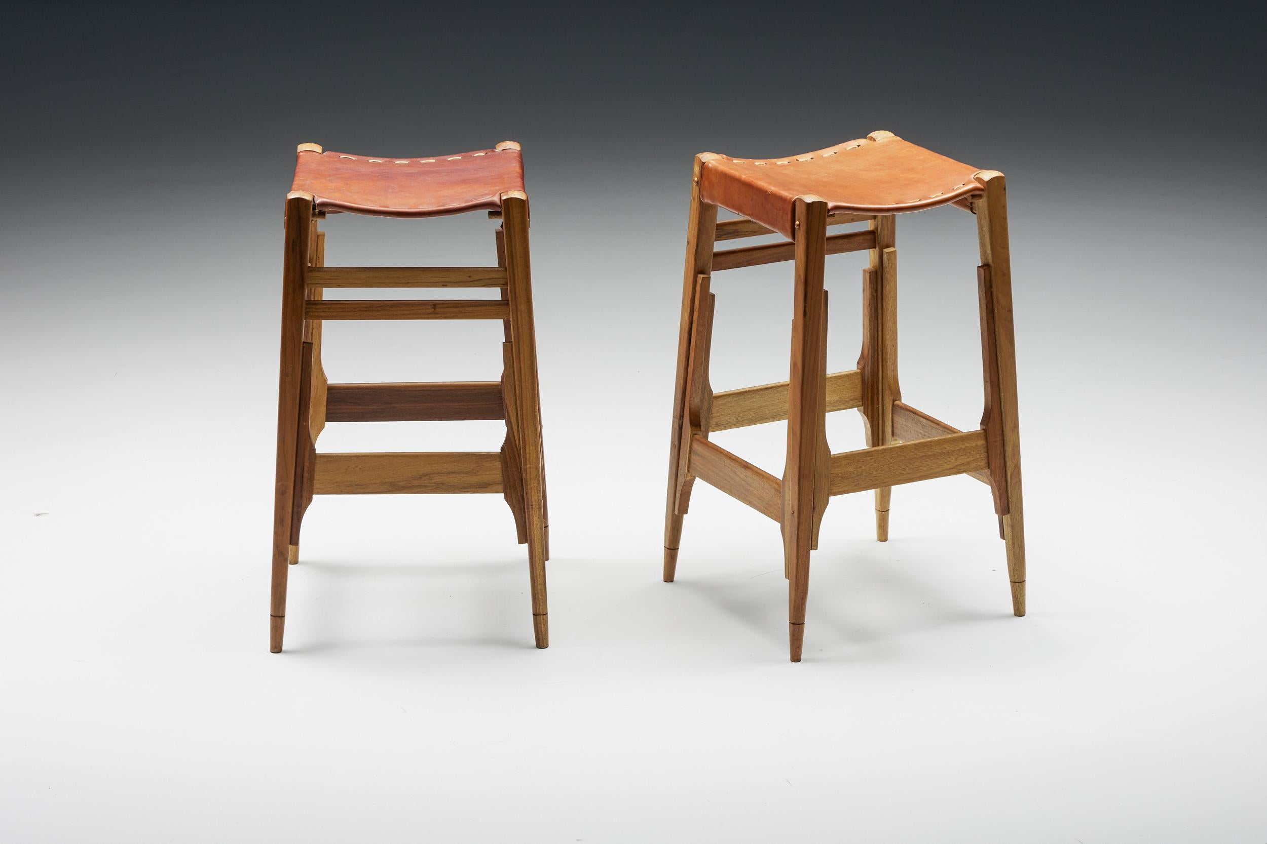 Colombian Werner Biermann for Arte Sano Bar Stools, Hand-Tanned Leather, Colombia, 1960's