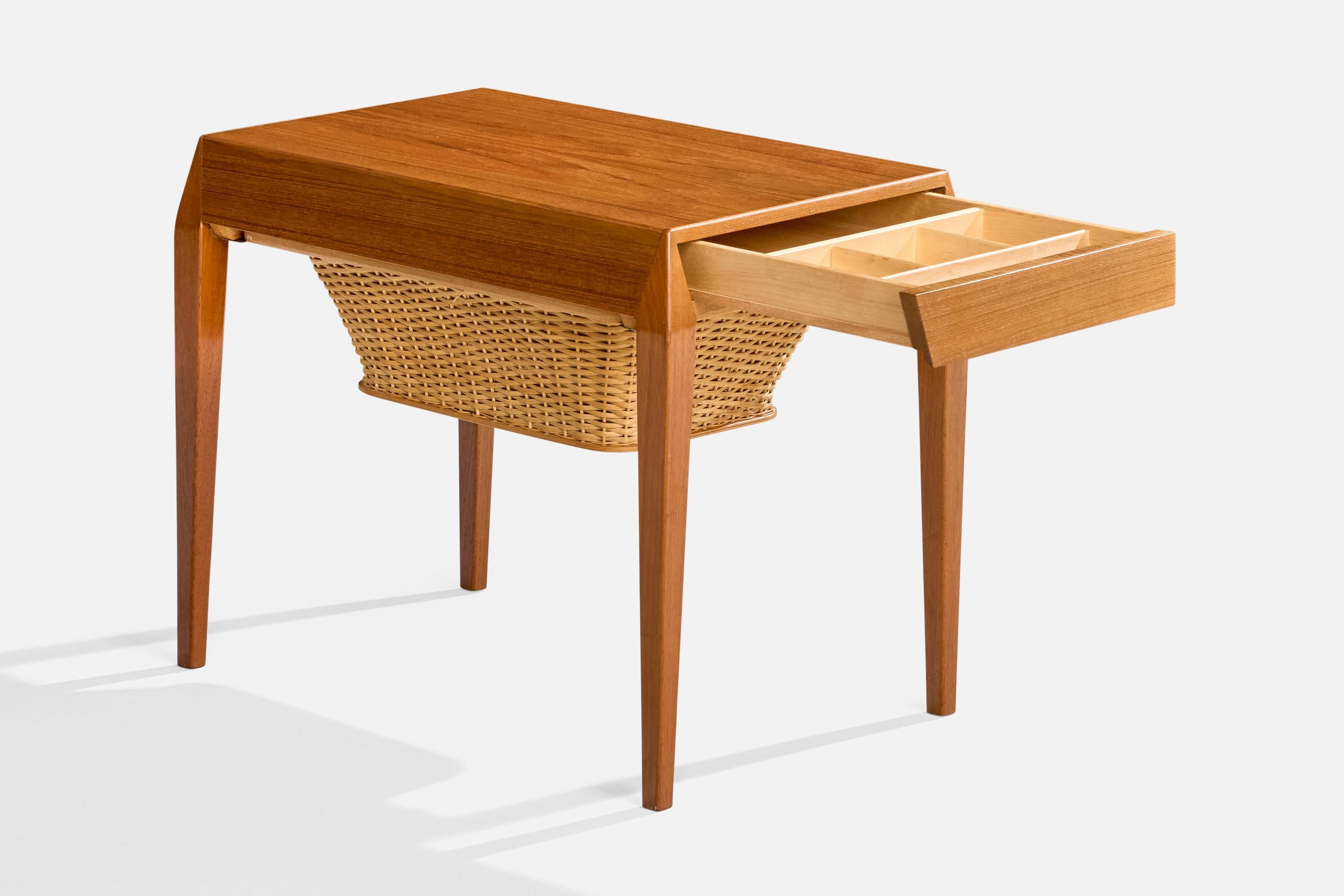 Werner Fredriksen, tables de couture, teck, rotin, Suède, années 1950 en vente 1