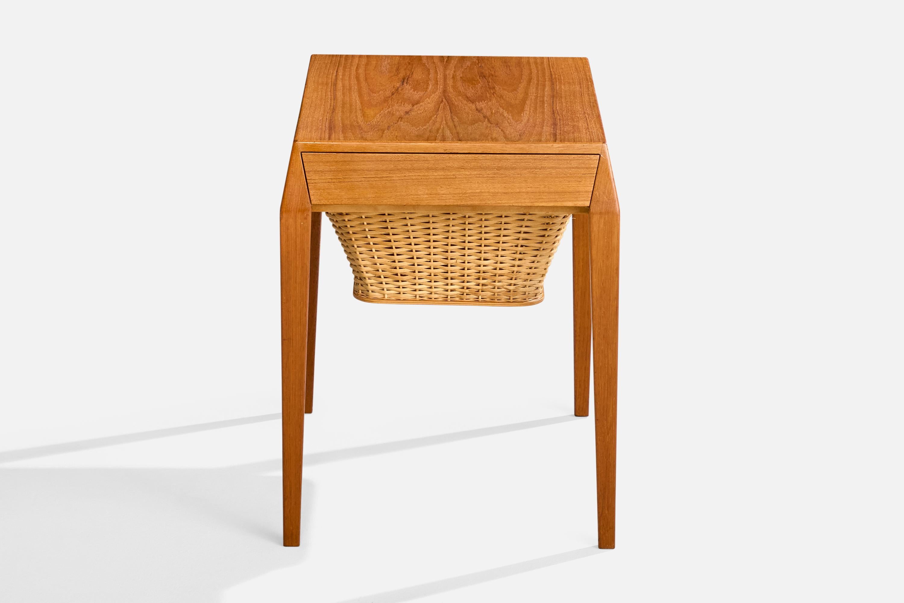 Werner Fredriksen, tables de couture, teck, rotin, Suède, années 1950 en vente 3