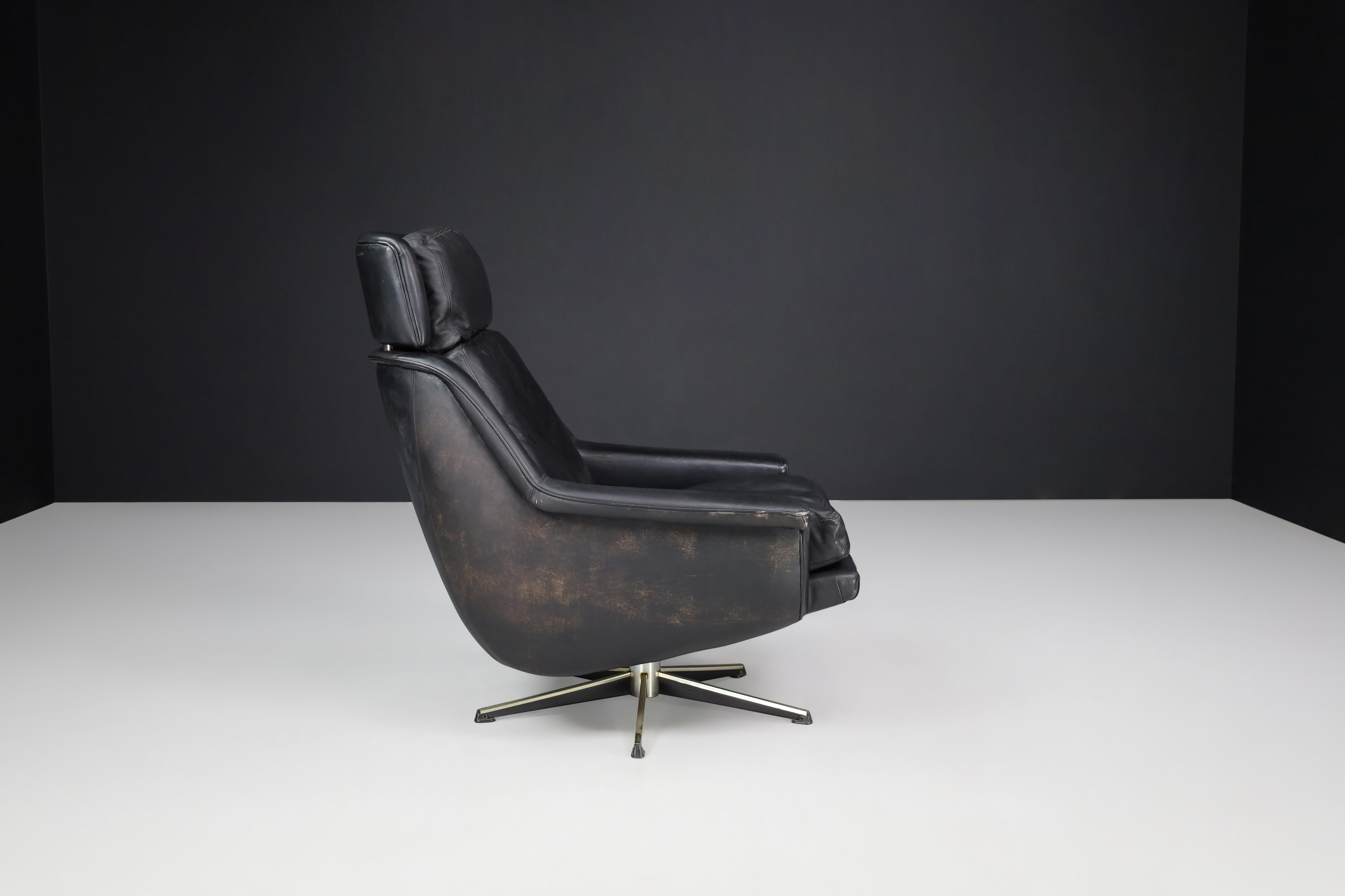 Steel Werner Langefeld For ESA Møbelværk Patinated Leather Lounge Chair Denmark 1960s For Sale