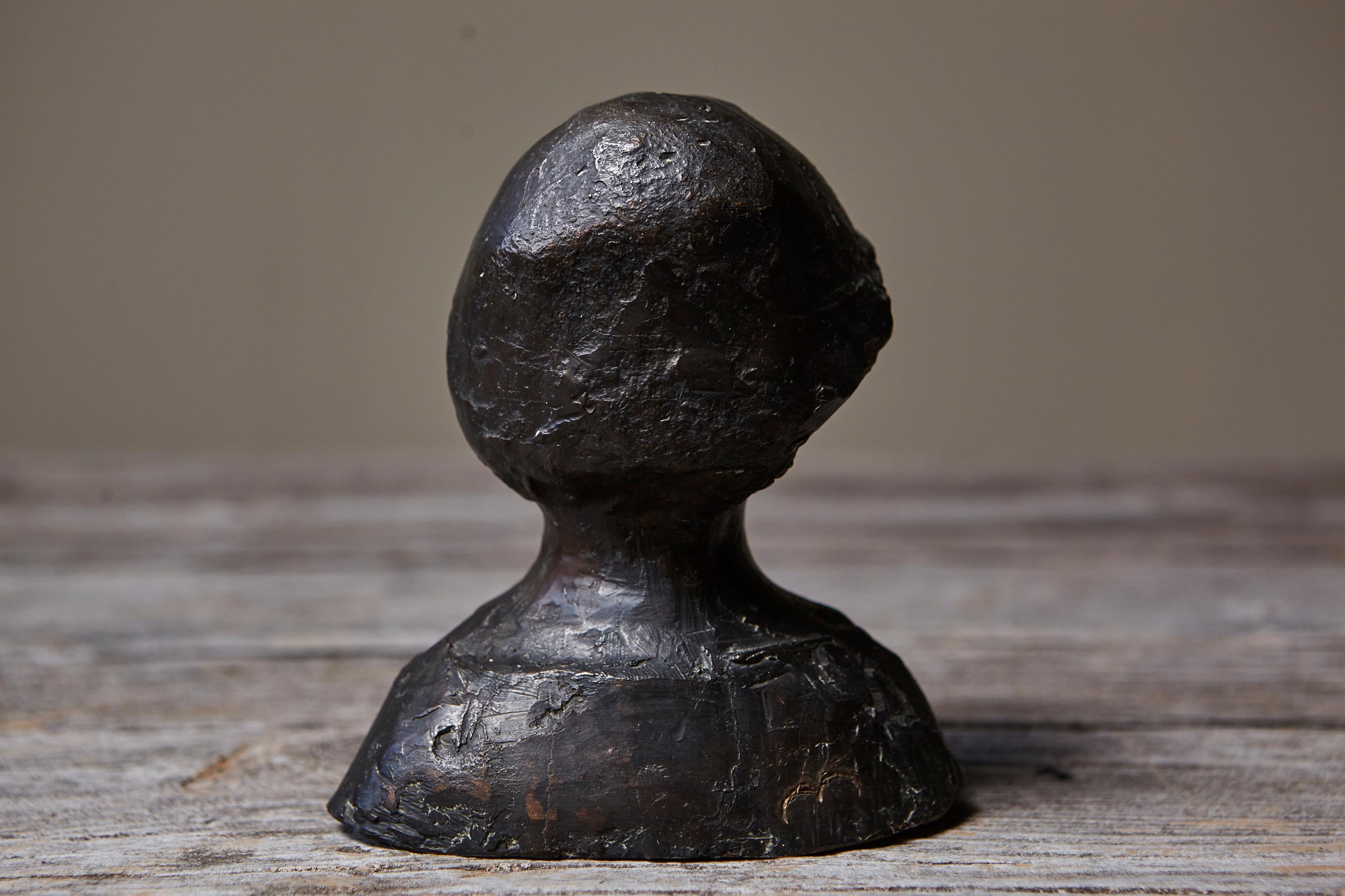 Werner Meurer Buste en bronze d'un garçon, fonte limitée Allemagne Milieu du 20e siècle en vente 1