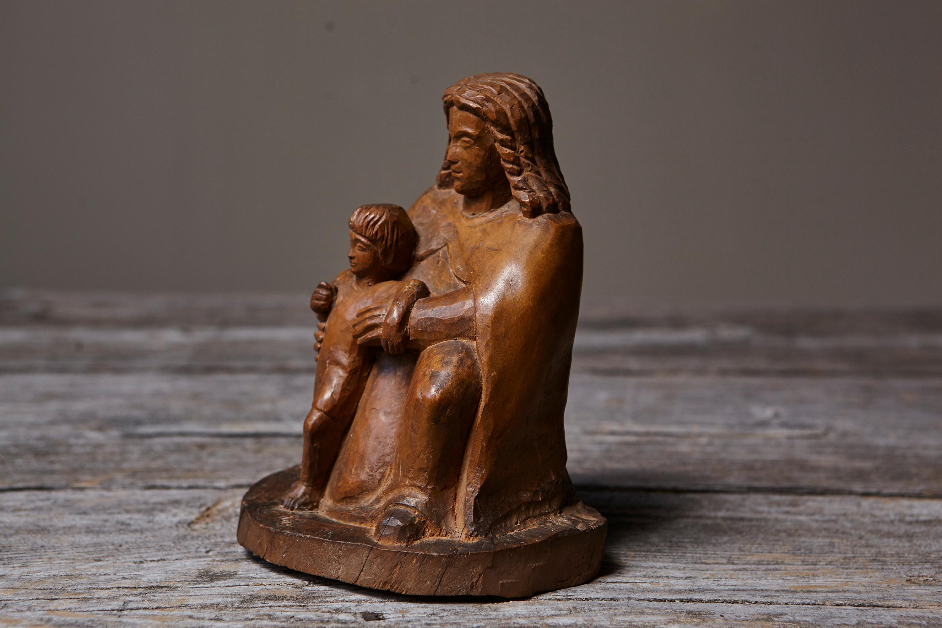 Werner Meurer Sculpture unique en Wood d'une mère et d'un Child, 1980 Pièce d'exposition en vente 4