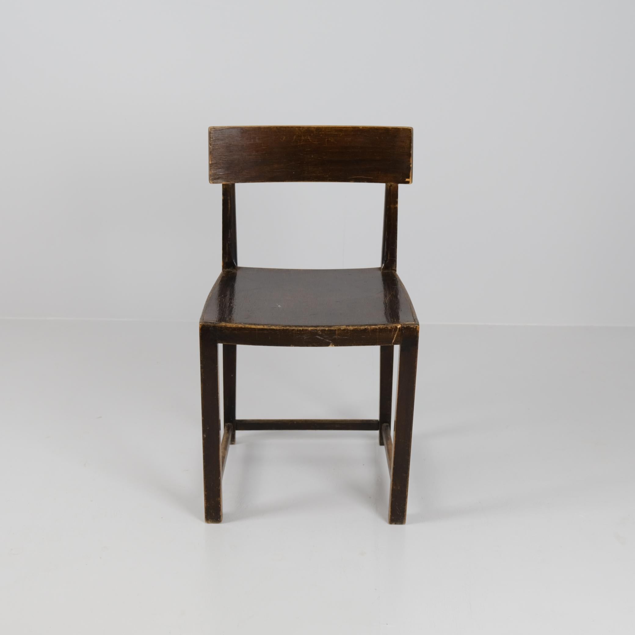 Werner West Pyramid Chair 5525, Sammlerstück, Keravan Puusepäntehdas 1940er (Skandinavische Moderne) im Angebot