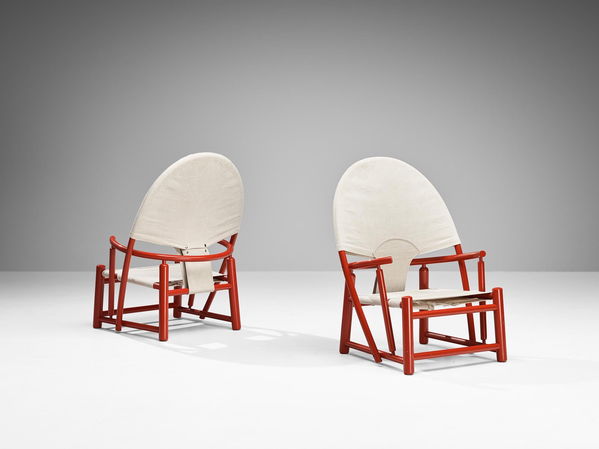 Werther Toffoloni & Piero Palange for Germa, pair of 'Hoop' lounge chairs, model 'G23', lacquered wood, canvas, Italy, 1972

Made in 1972, these Hoop armchairs are designed by Italian duo Werther Toffoloni & Piero Palange for Germa. The pronounced