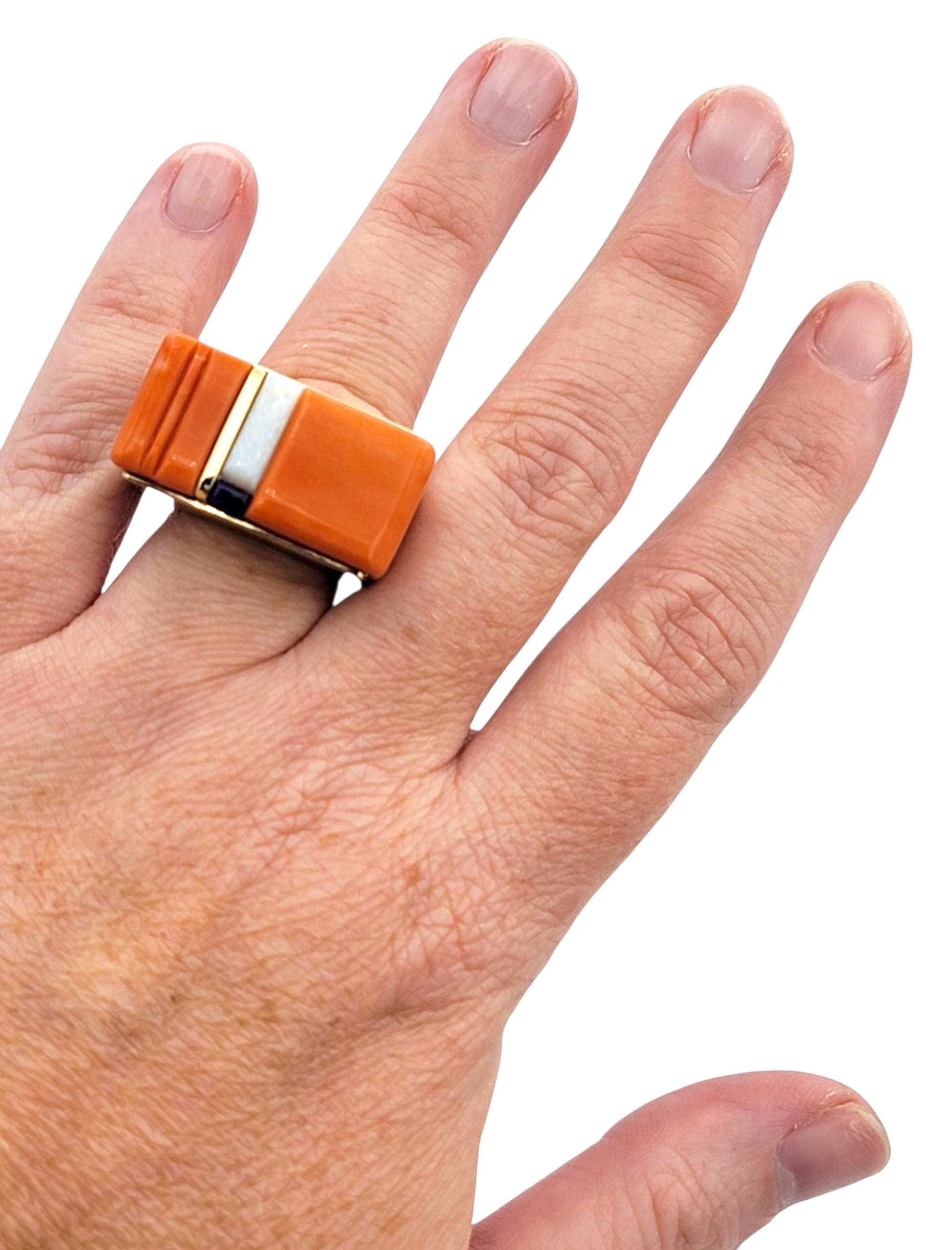Wes Willie Bague incrustée de corail quadrillé, de sugilite, d'opale et de turquoise en or 14 carats en vente 4