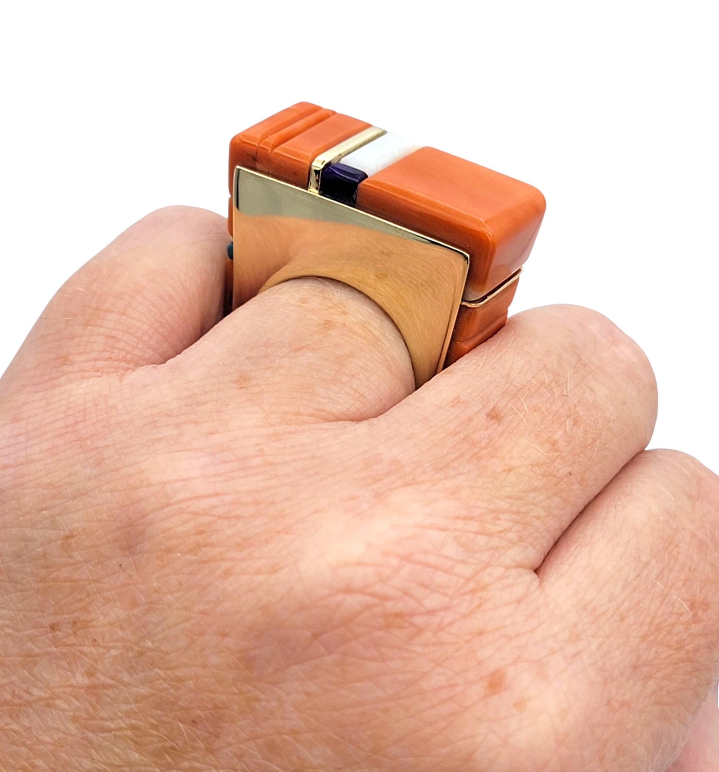 Wes Willie Bague incrustée de corail quadrillé, de sugilite, d'opale et de turquoise en or 14 carats en vente 6