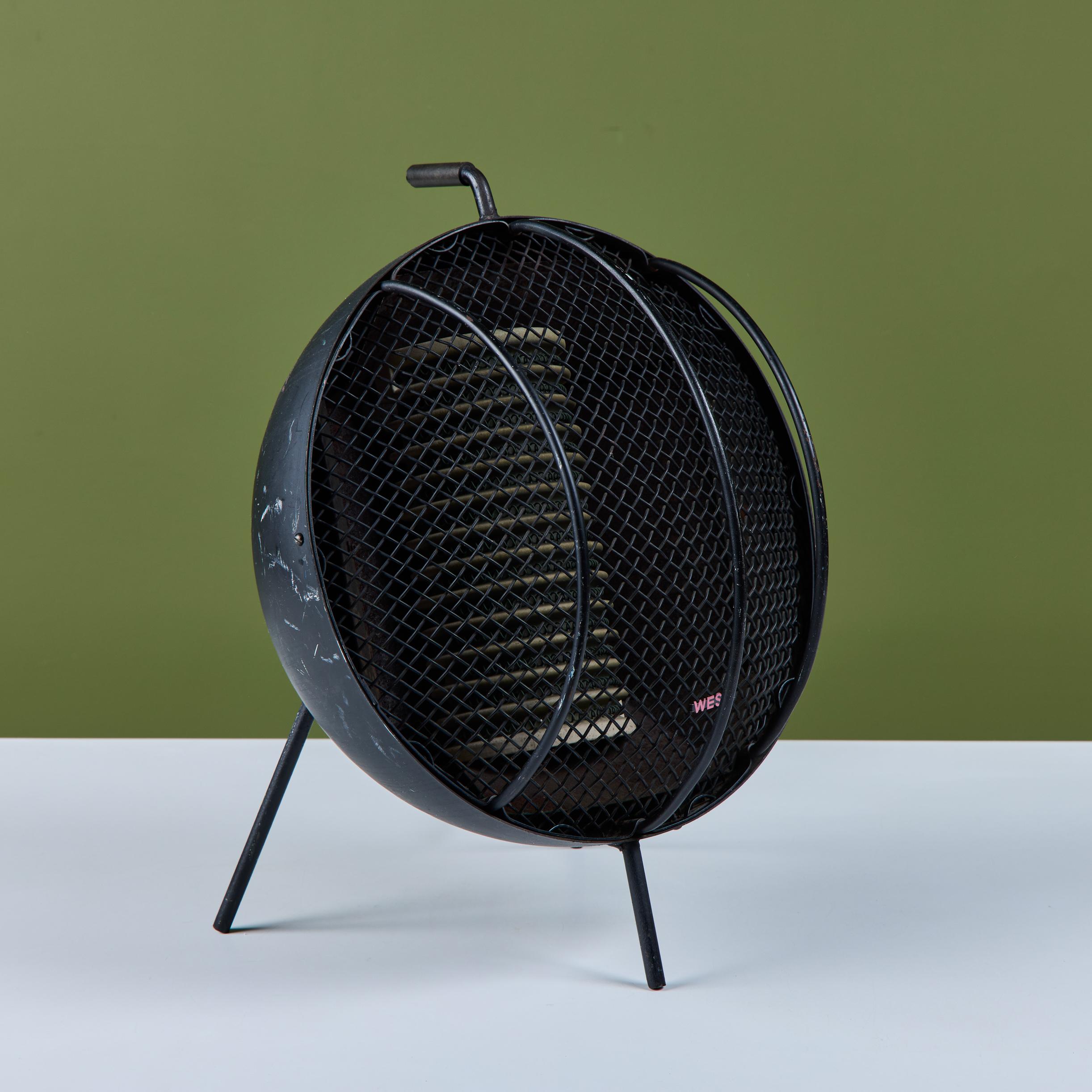 Wesix Portable Space Heater In Good Condition For Sale In Los Angeles, CA