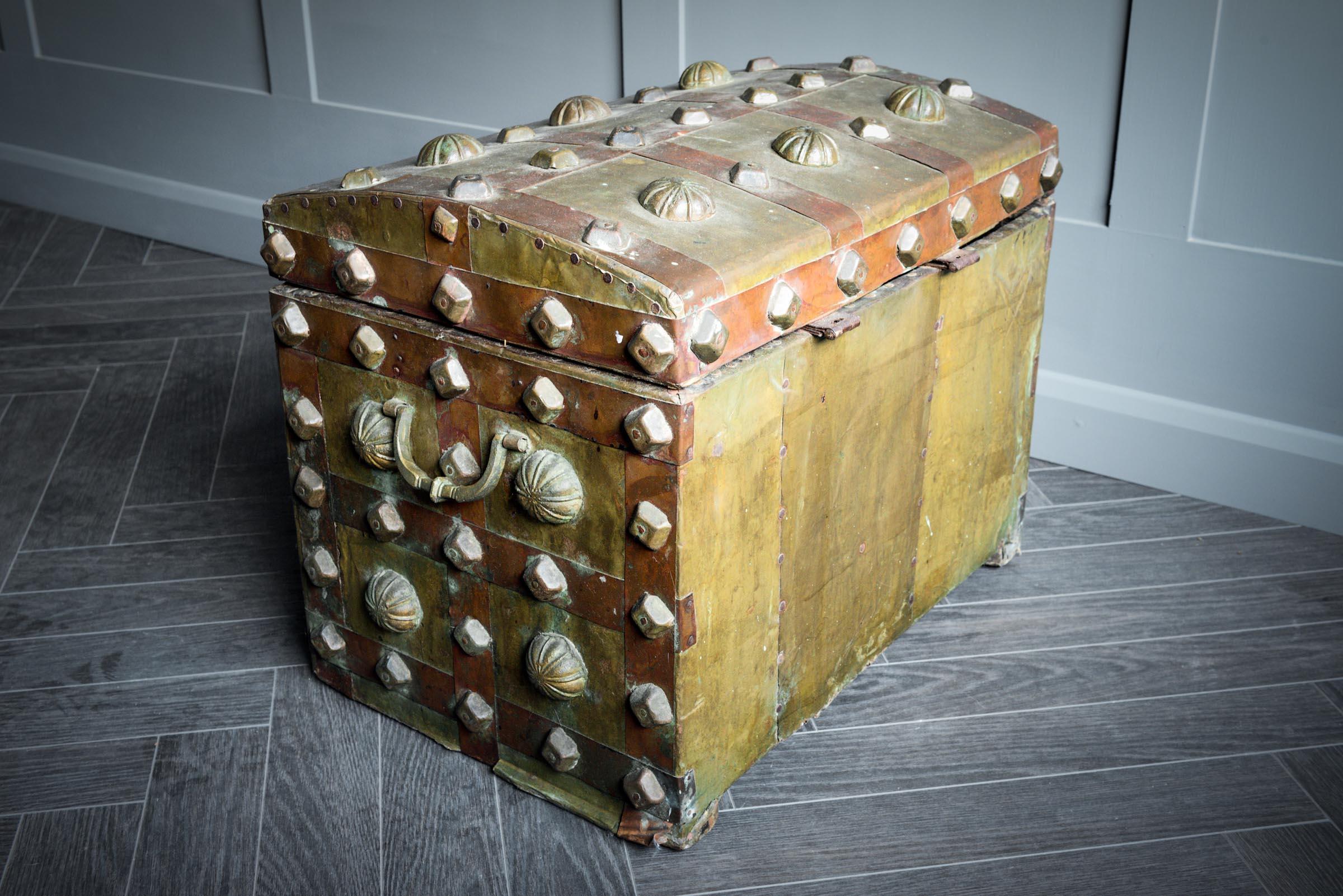 West African Berber Medium Dowry Chest For Sale 2