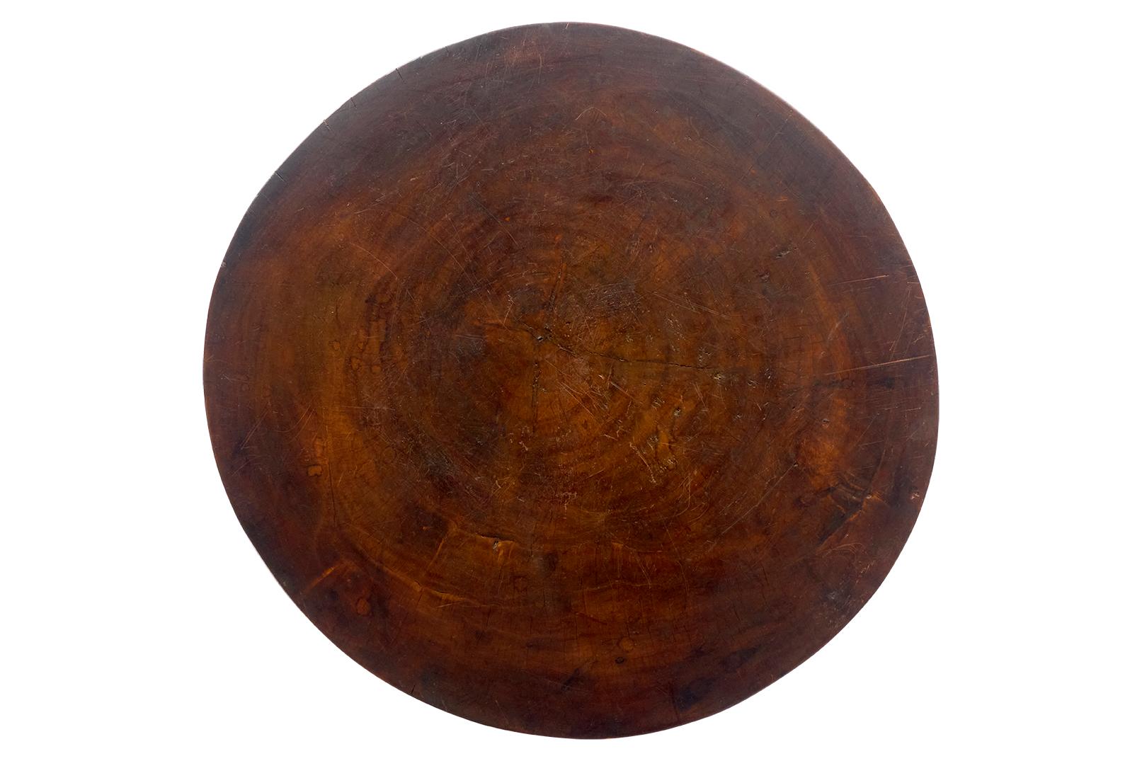 Tabouret en bois sculpté d'Afrique de l'Ouest (Guinée) en vente 1