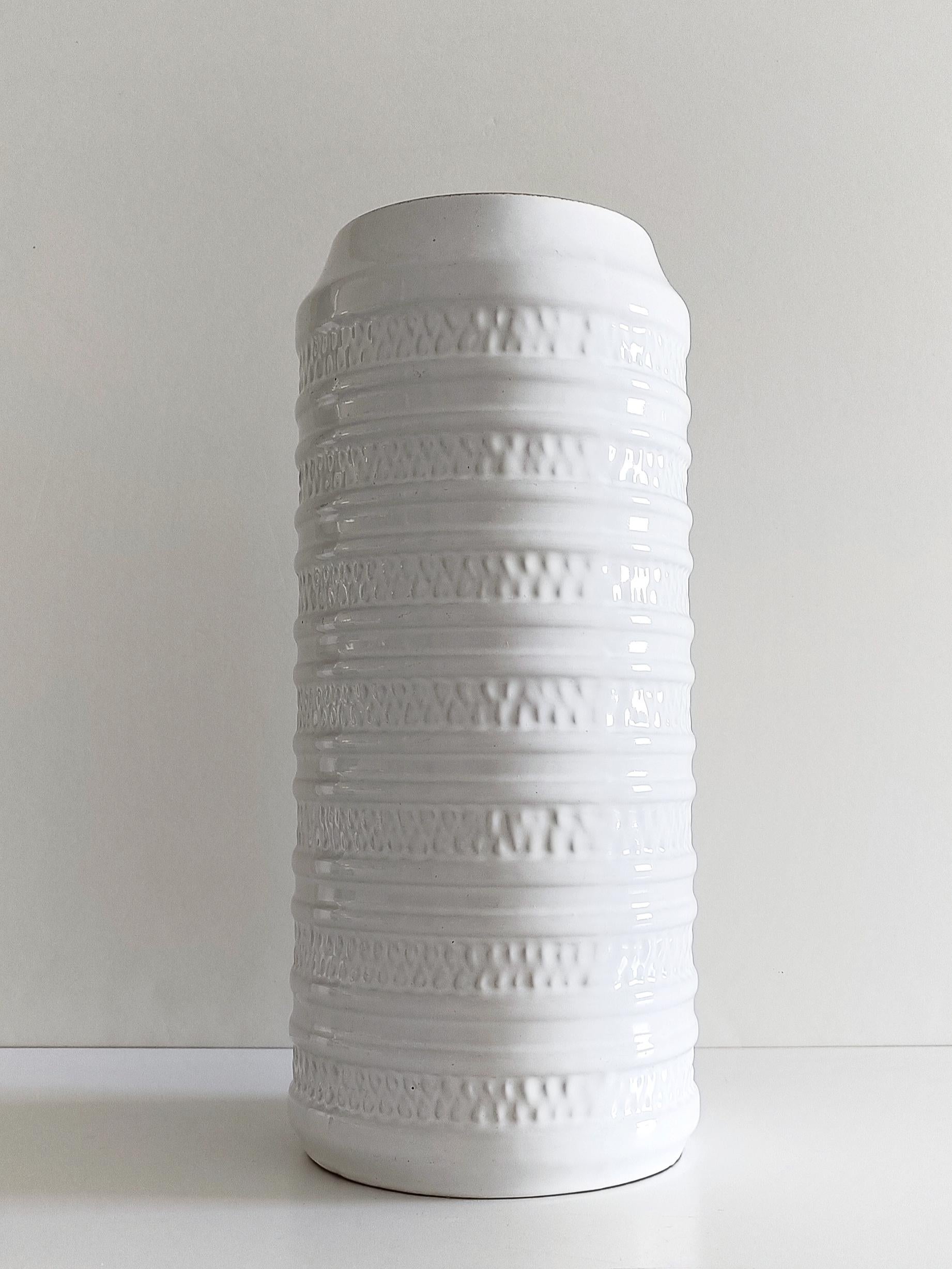 Mid-Century Modern West German Carstens Tonnieshof White Glaze Ceramic Vintage Vase, 1960s