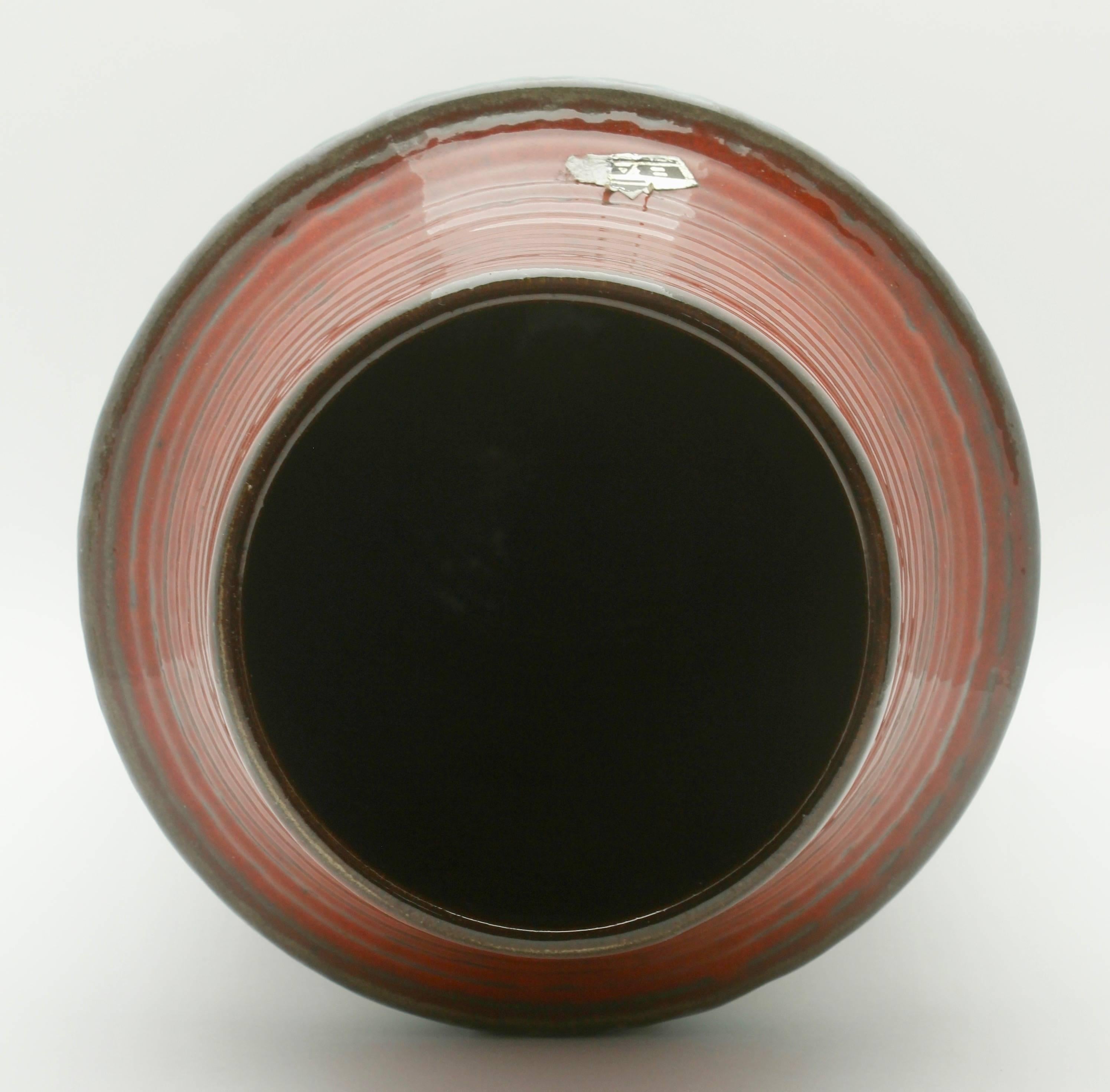 West German Floor Vase Bay Pottery, Designed by Bodo Mans, Signed, circa 1967 In Excellent Condition In Verviers, BE