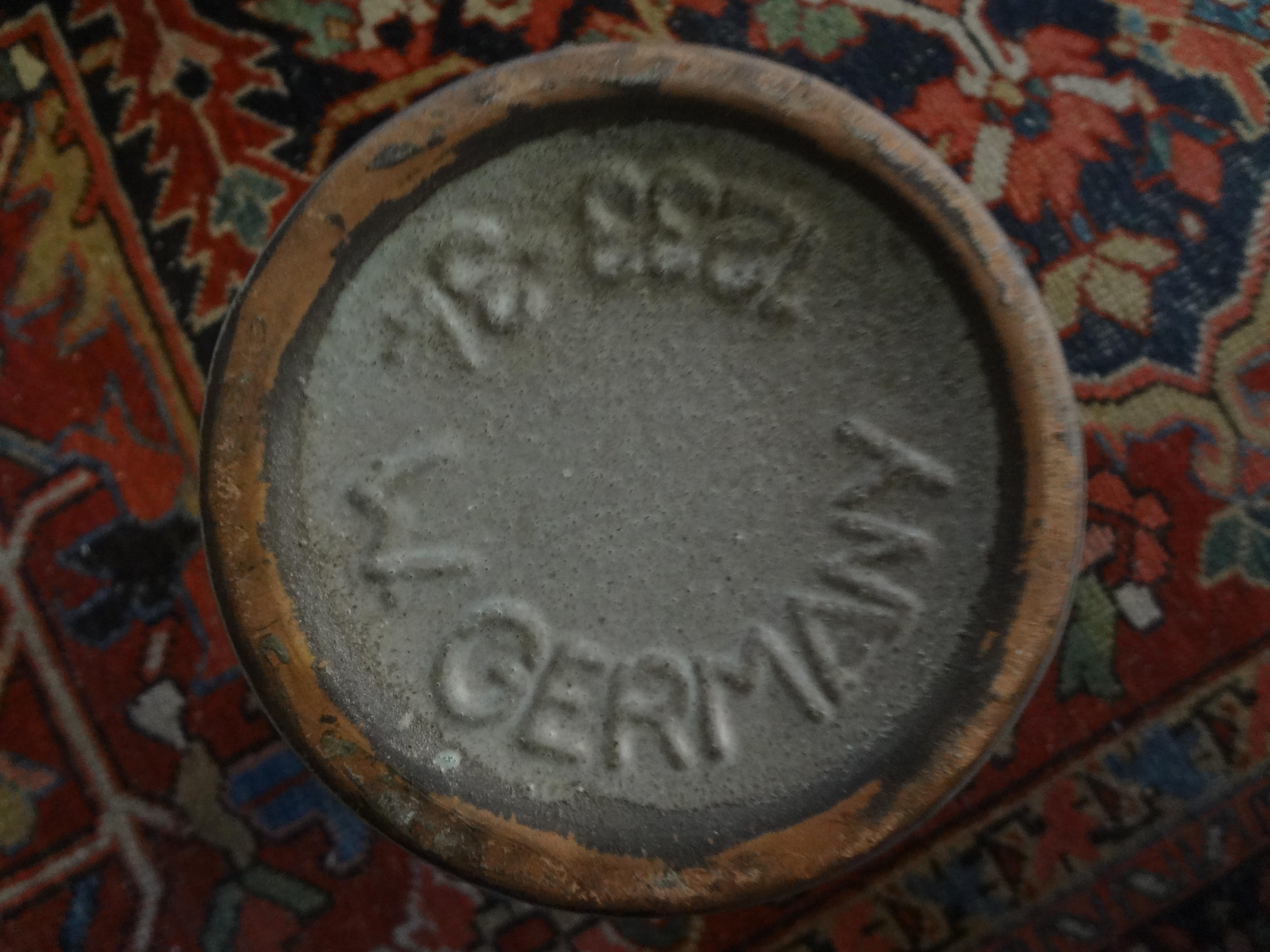 Westdeutsche glasierte Keramikvase aus Westdeutschland im Angebot 1