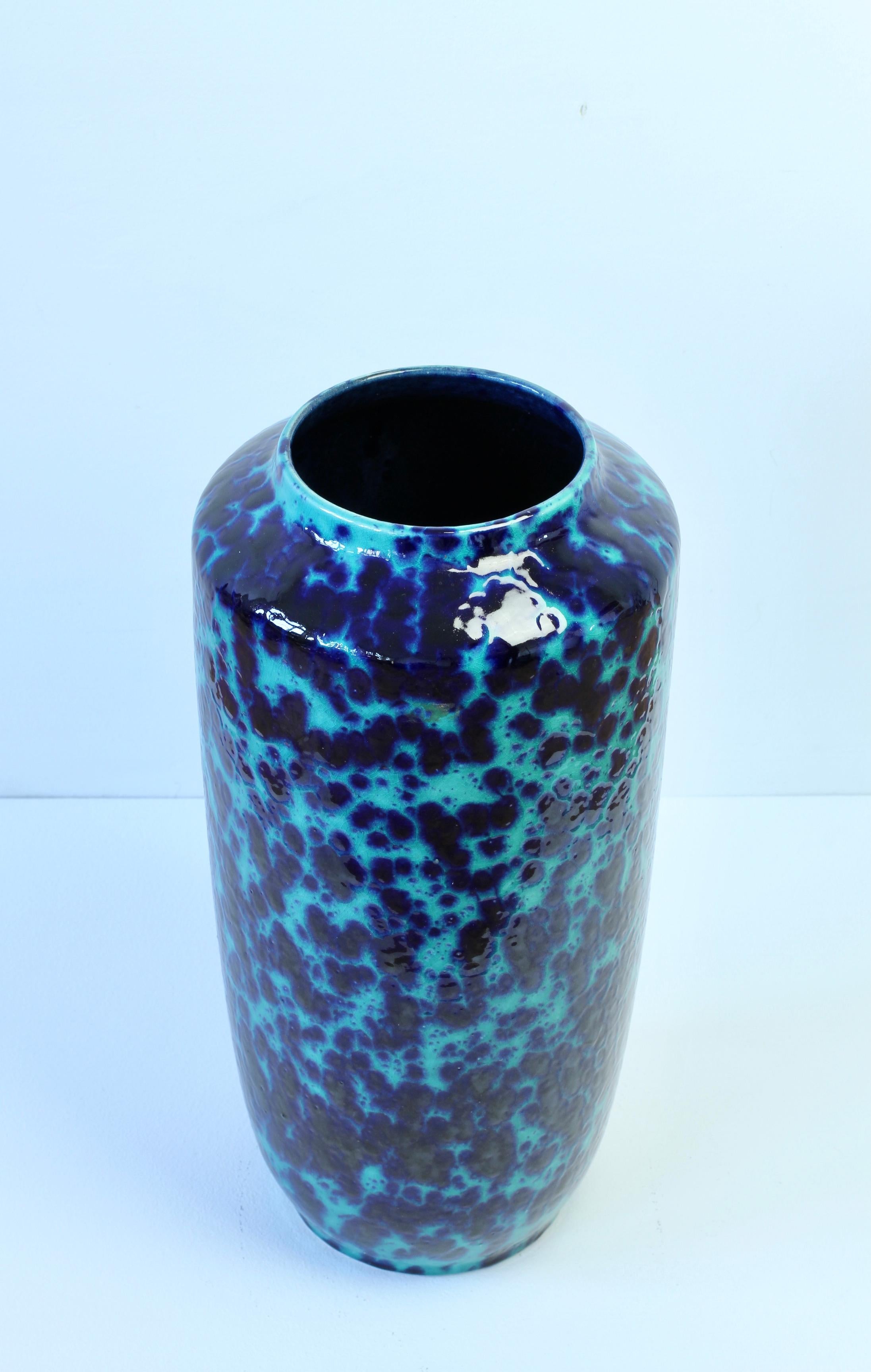 West German Mid-Century Blue & Turquoise Glaze Floor Vase by Scheurich c. 1970 For Sale 12