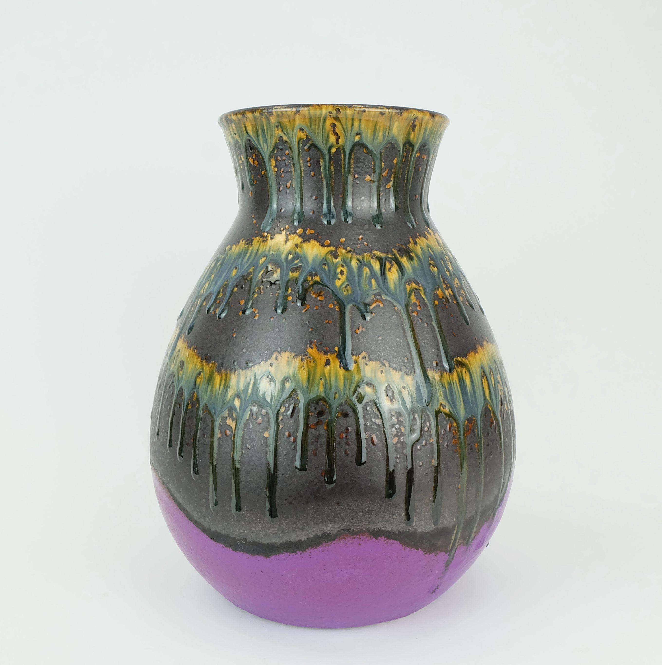 Mid-Century Modern west german mid century vase dumler & breiden vase model 122/30 For Sale