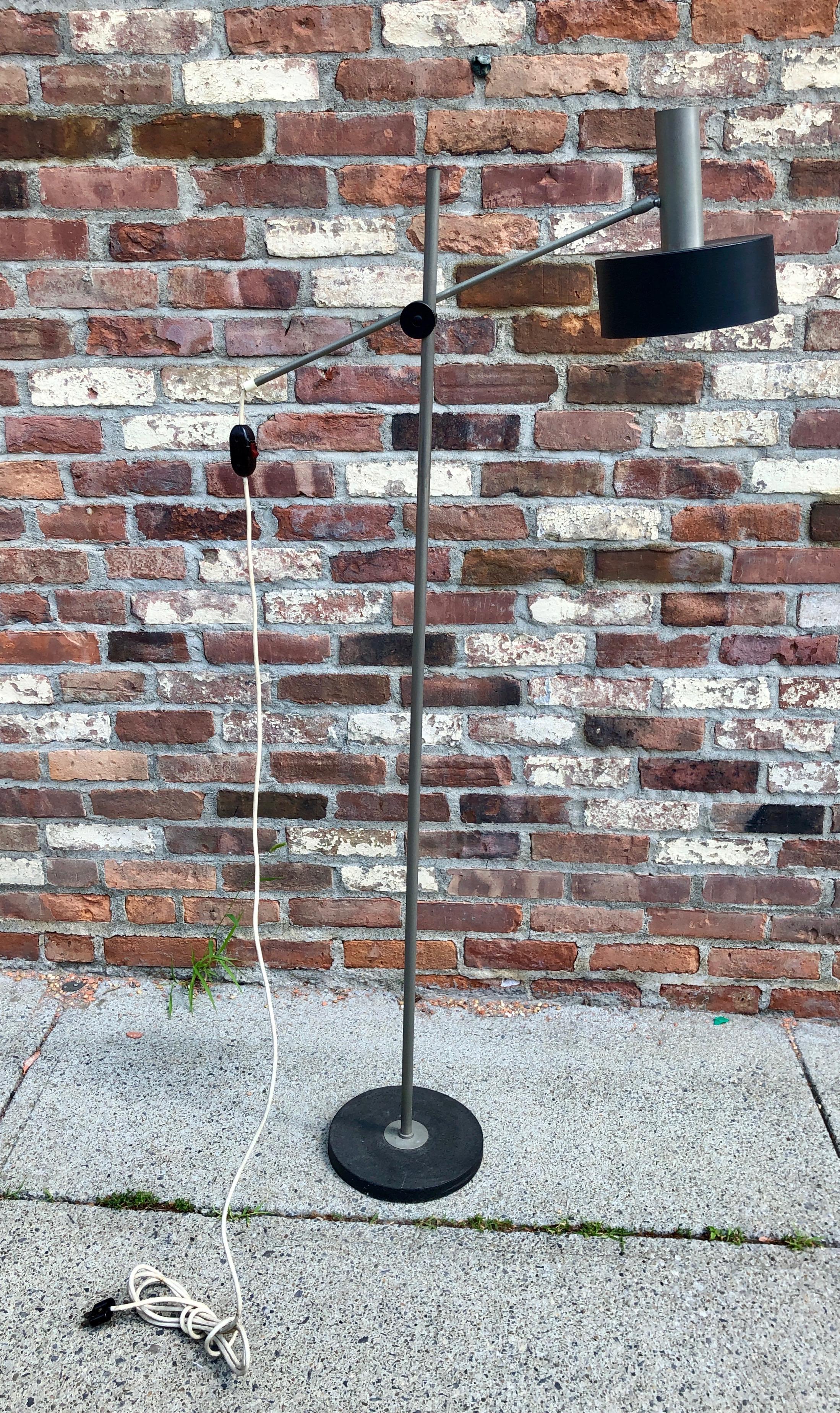 West German Modernist Floor Lamp In Good Condition For Sale In Brooklyn, NY