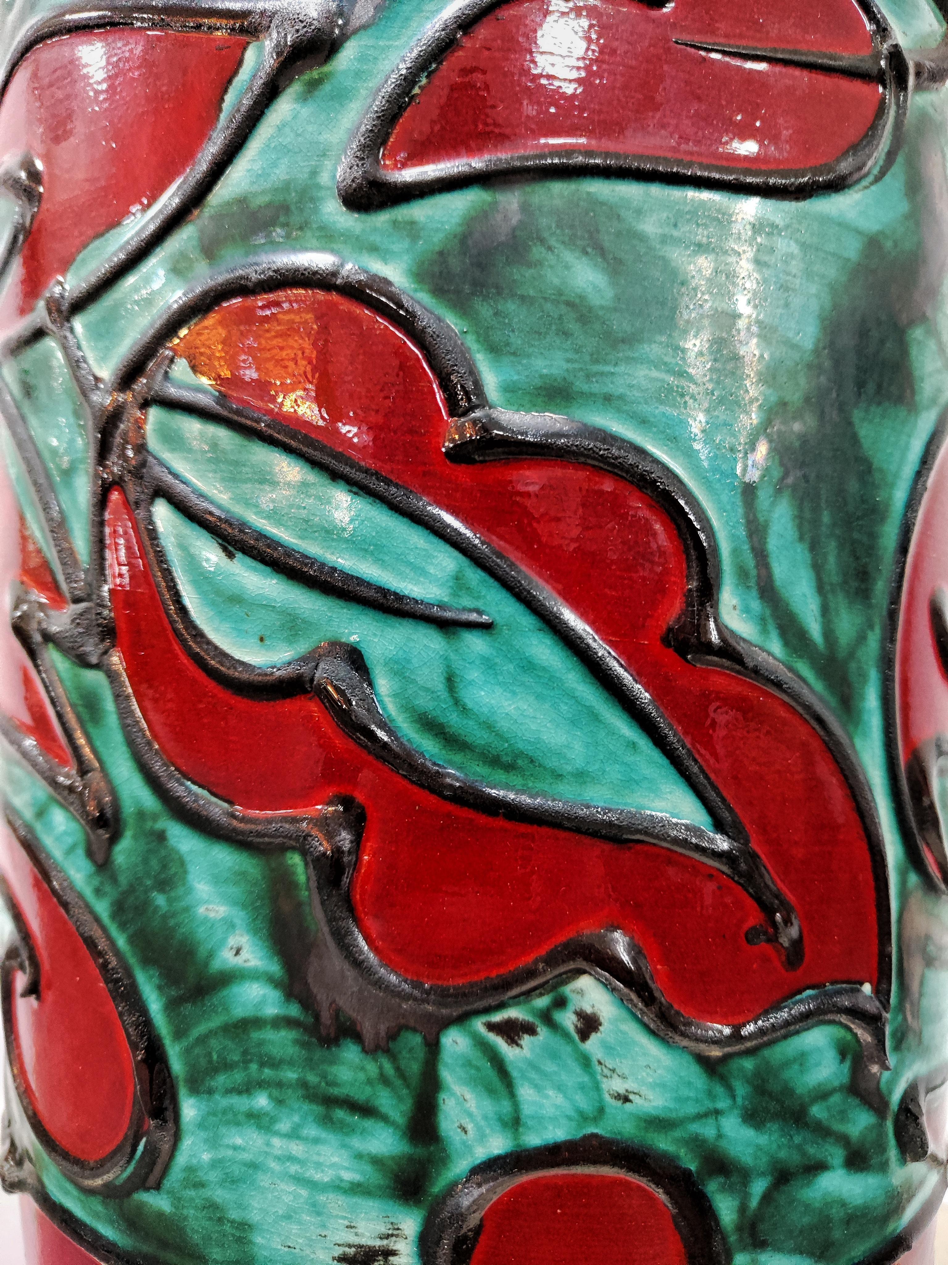 Mid-Century Modern Vase de sol en poterie de l'Allemagne de l'Ouest rouge et verte par Scheurich, Allemagne, années 1960 en vente