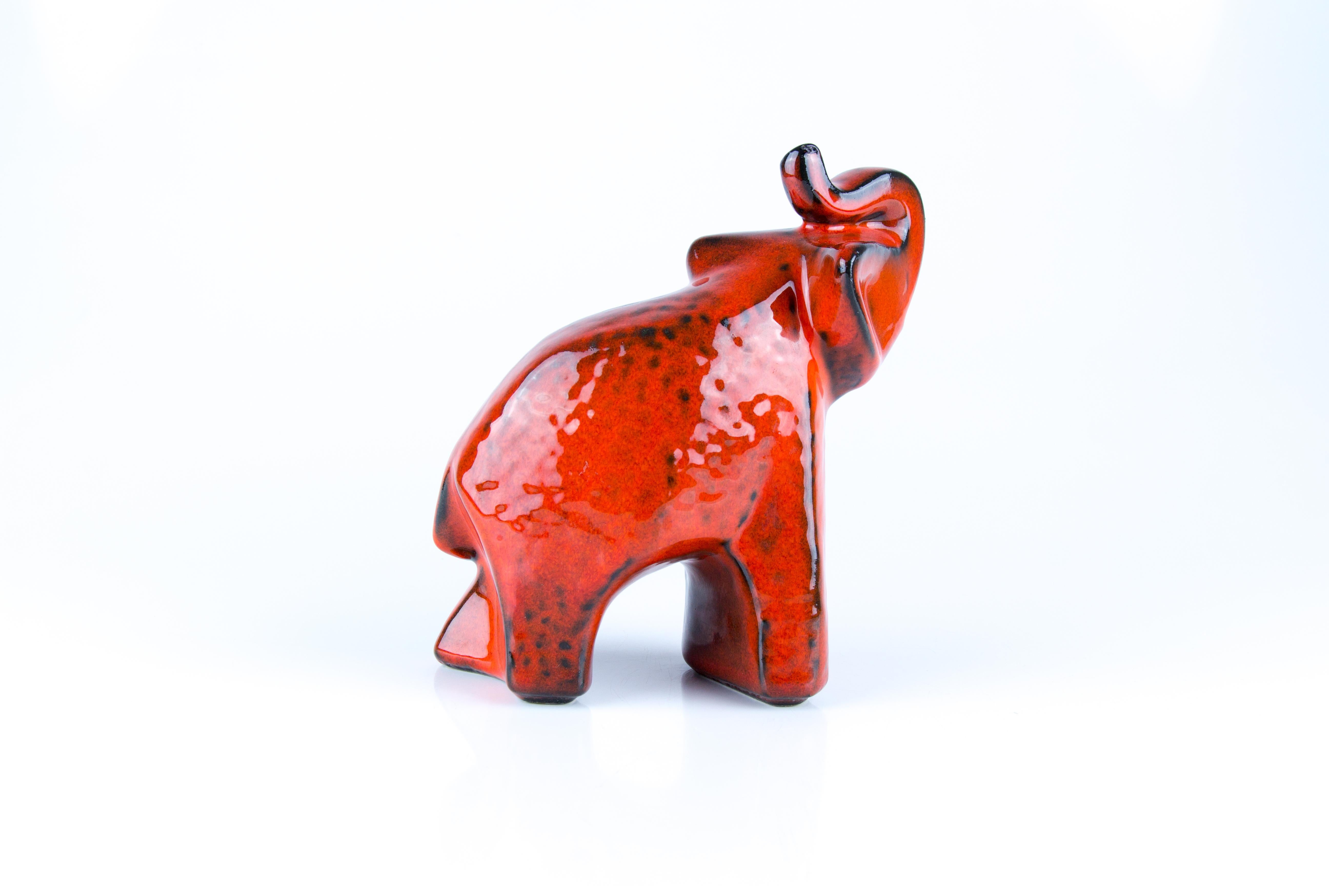 West German Pottery Red Glazed Ceramic Elephant Figurine by Bay Keramik, 1960s In Good Condition In Barntrup, DE