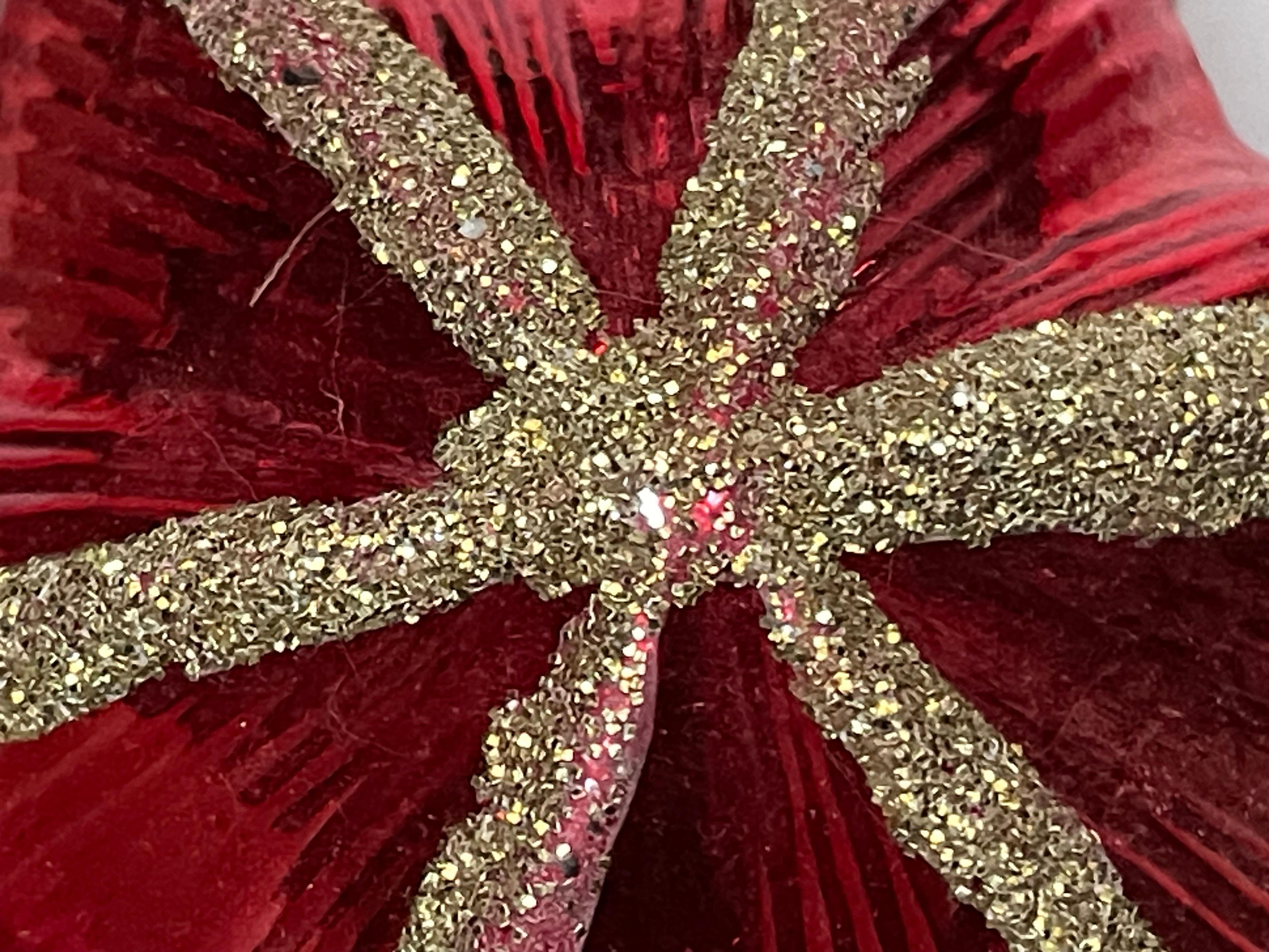 20th Century West German Red Mercury Glass Bulbous Star Gold Glitter Christmas Tree Ornament