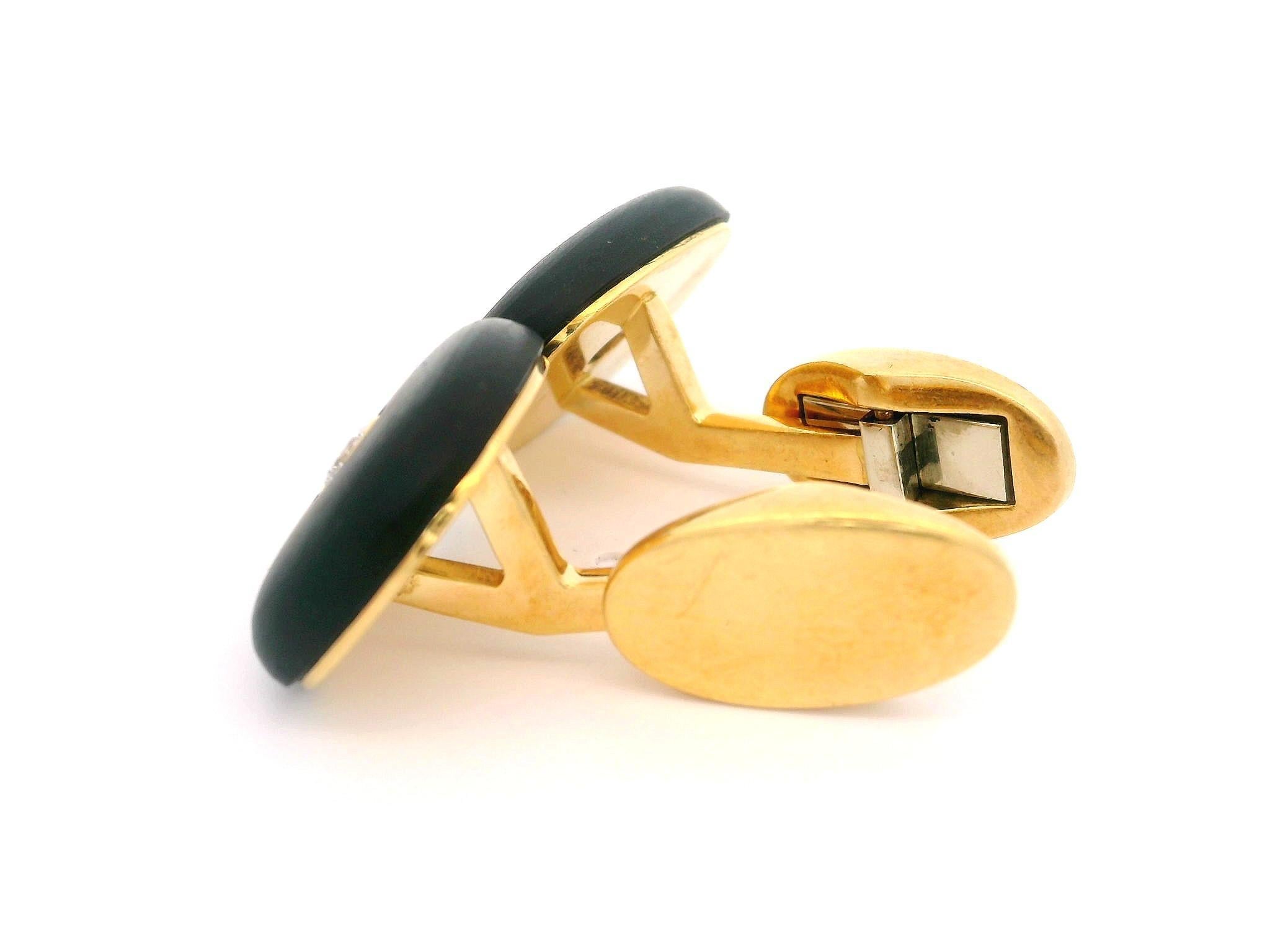Westdeutschland 18k Gold 0,30ctw Diamant & Mattschwarze Hartstein Kissen-Manschettenknöpfe im Angebot 3