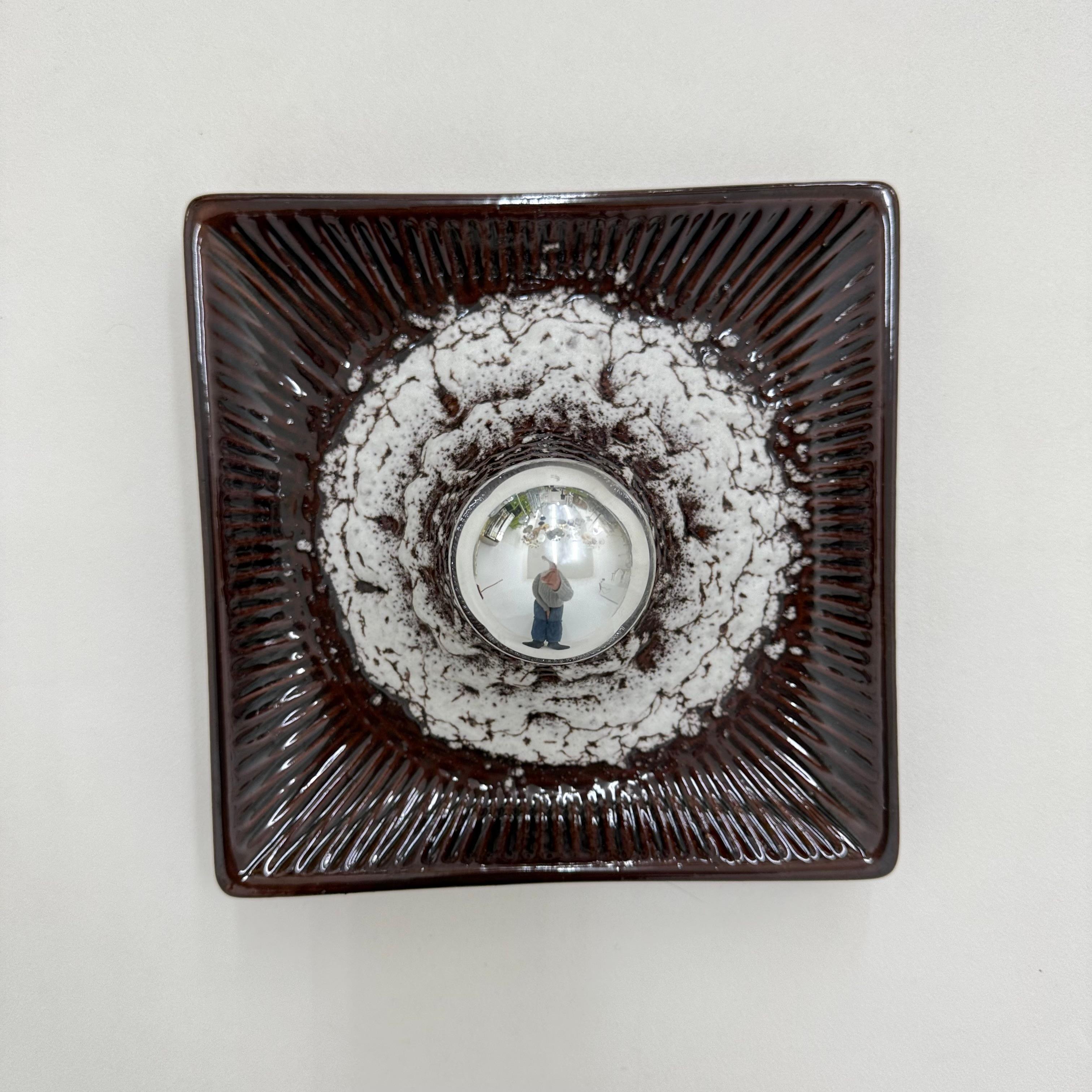 Tedesco Lampada da parete/soffitto in ceramica di design della Germania Ovest, anni '70 in vendita