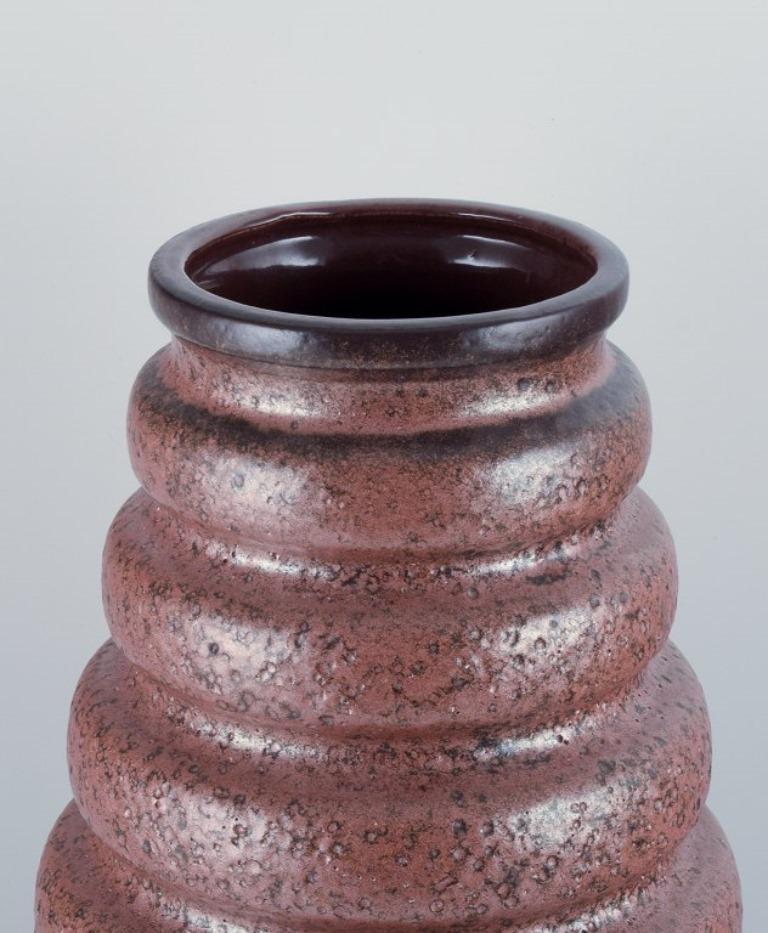 Glazed West Germany, floor vase in ceramic with glaze in shades of brown. Retro design. For Sale