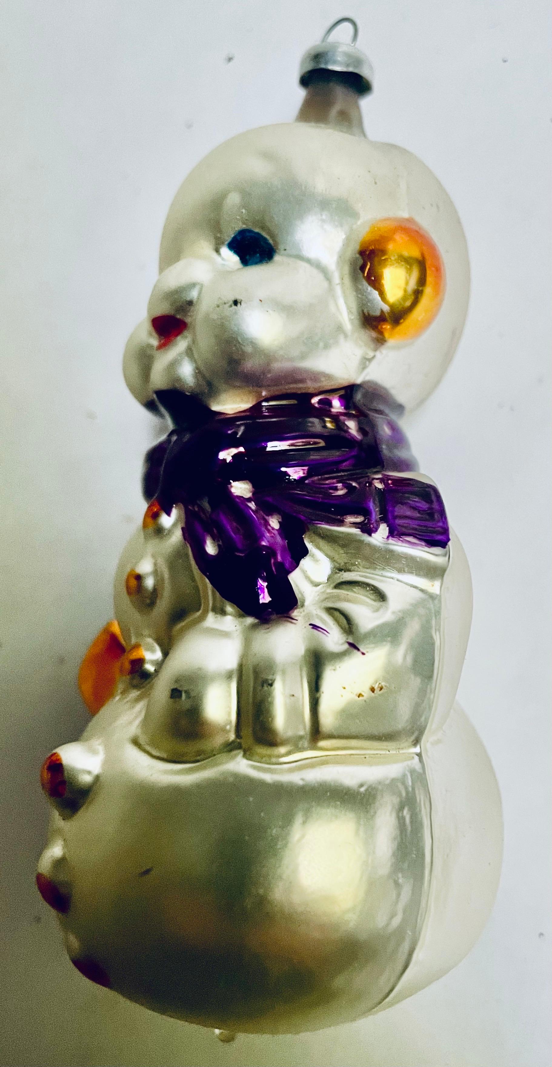 Allemand Allemagne de l'Ouest Verre Mercure soufflé Bonhomme de neige Ornement d'arbre de Noël Violet en vente