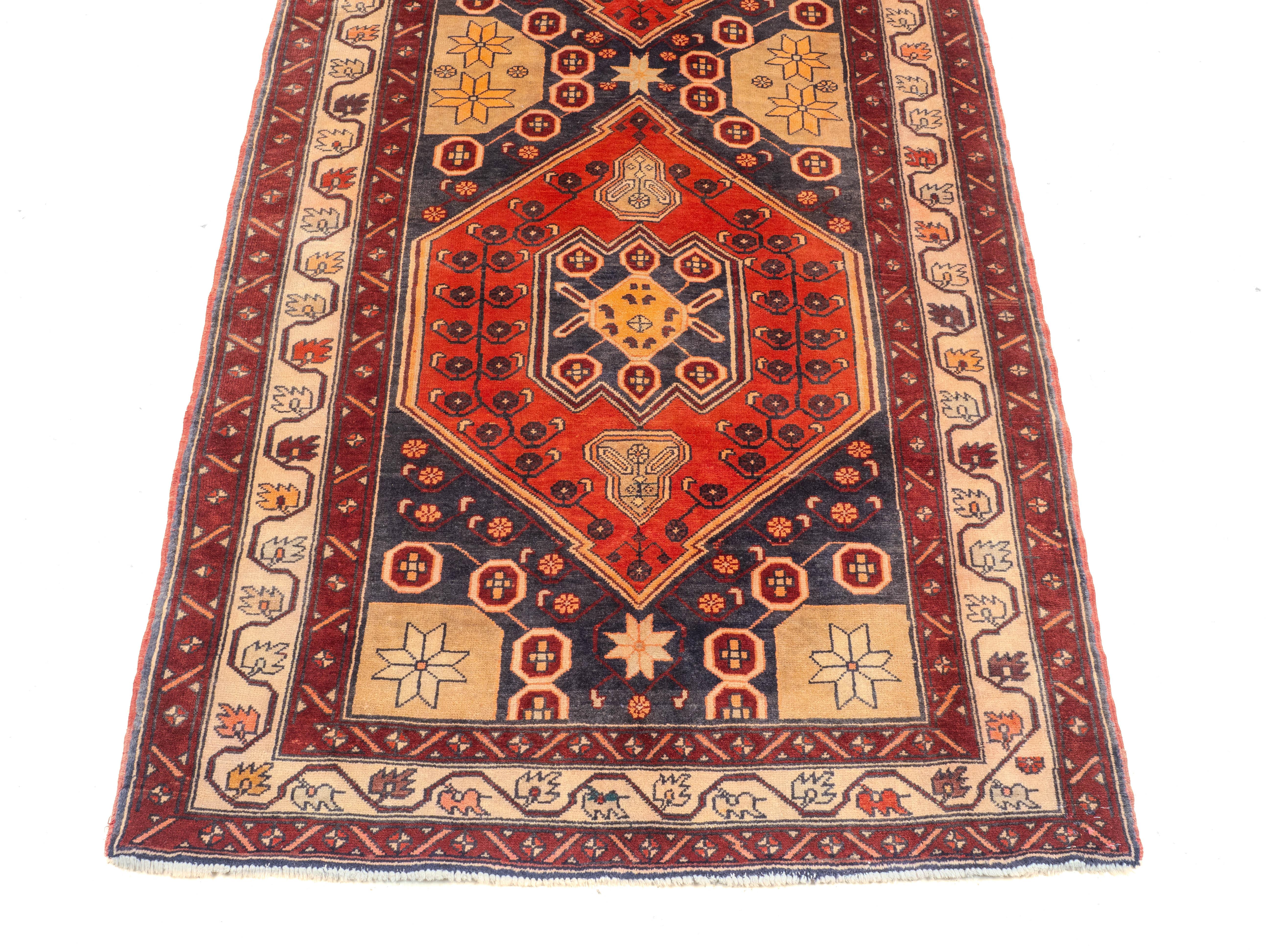 West Persiann Khelleh Handwoven Long Rug (Oriental Carpet) In Good Condition For Sale In Leeds, GB