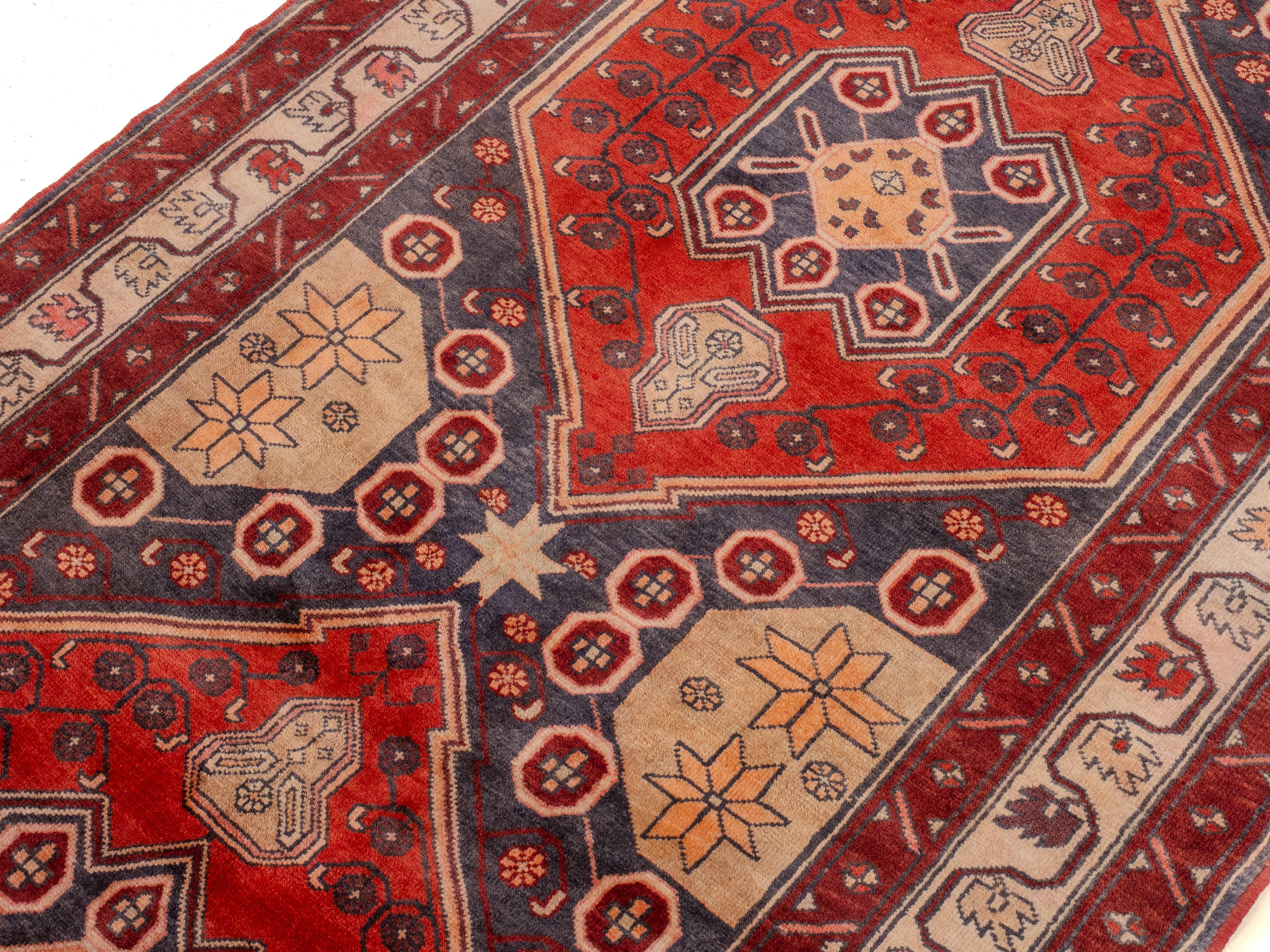 West Persiann Khelleh Handwoven Long Rug (Oriental Carpet) For Sale 4