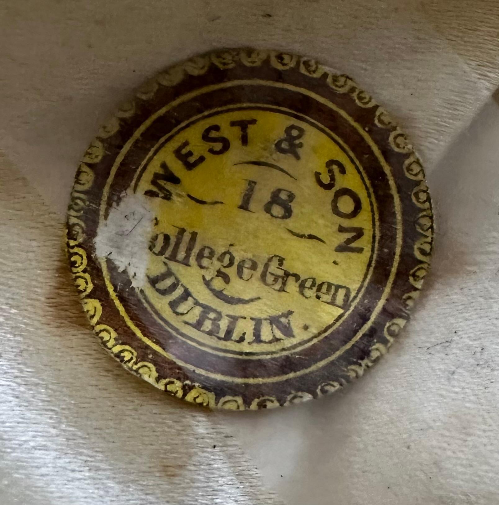 Suite di orecchini e ciondoli vittoriani con granato e perle di West & Son in vendita 4