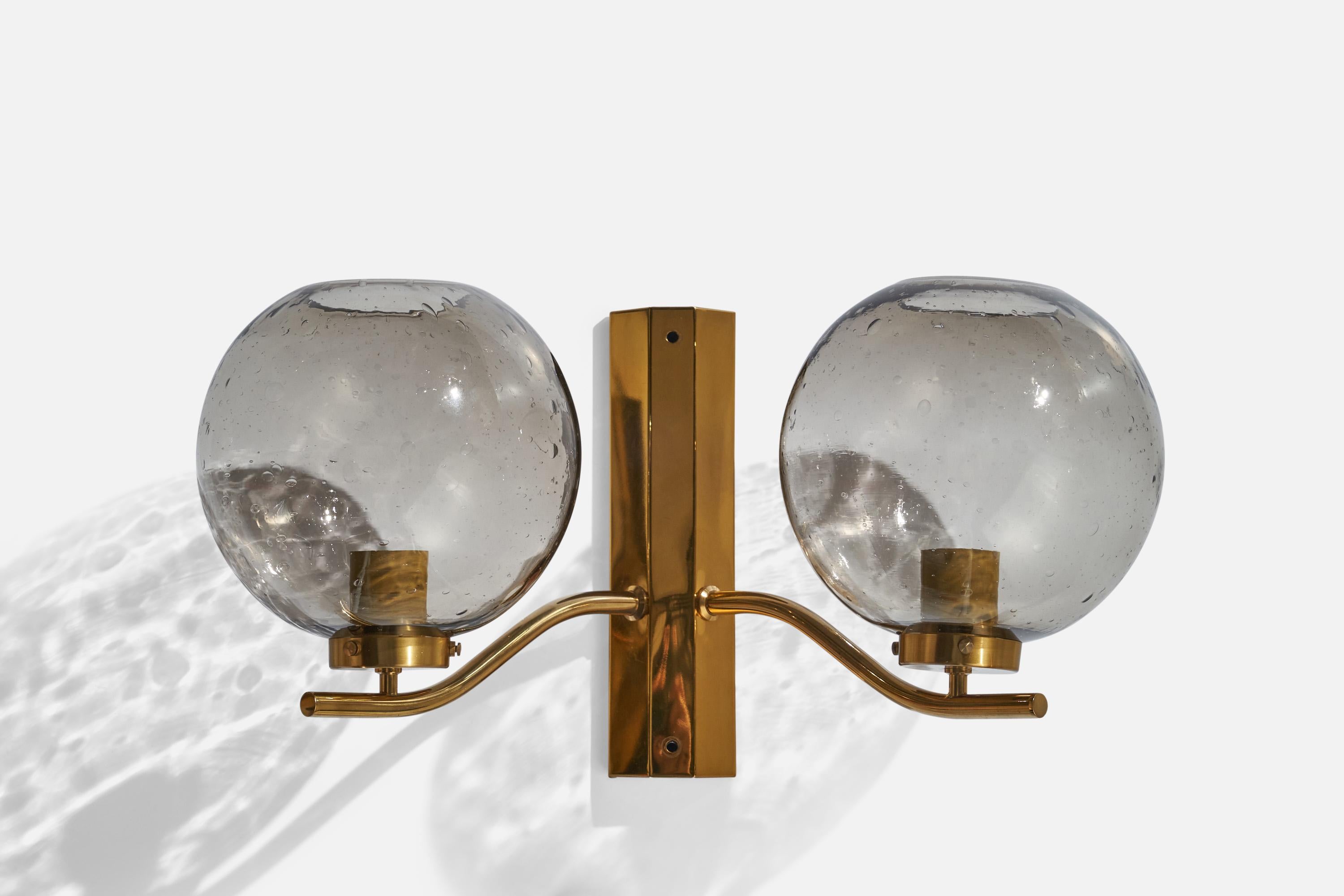 Westal Bankeryd, Wall Lights, Brass, Glass, Sweden, 1970s In Good Condition For Sale In High Point, NC