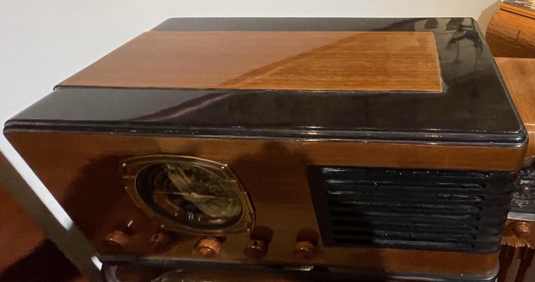 American Western Air Patrol 76 Bluetooth Restored Vintage Art Deco Radio For Sale