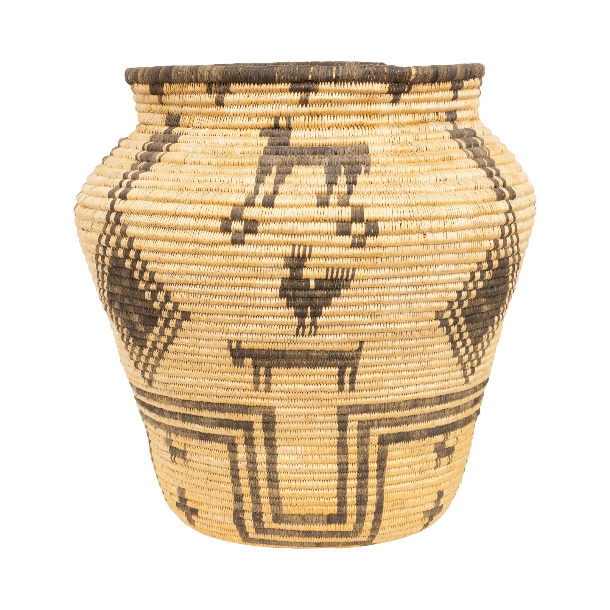 Hand-Woven Western Apache Olla Basket For Sale