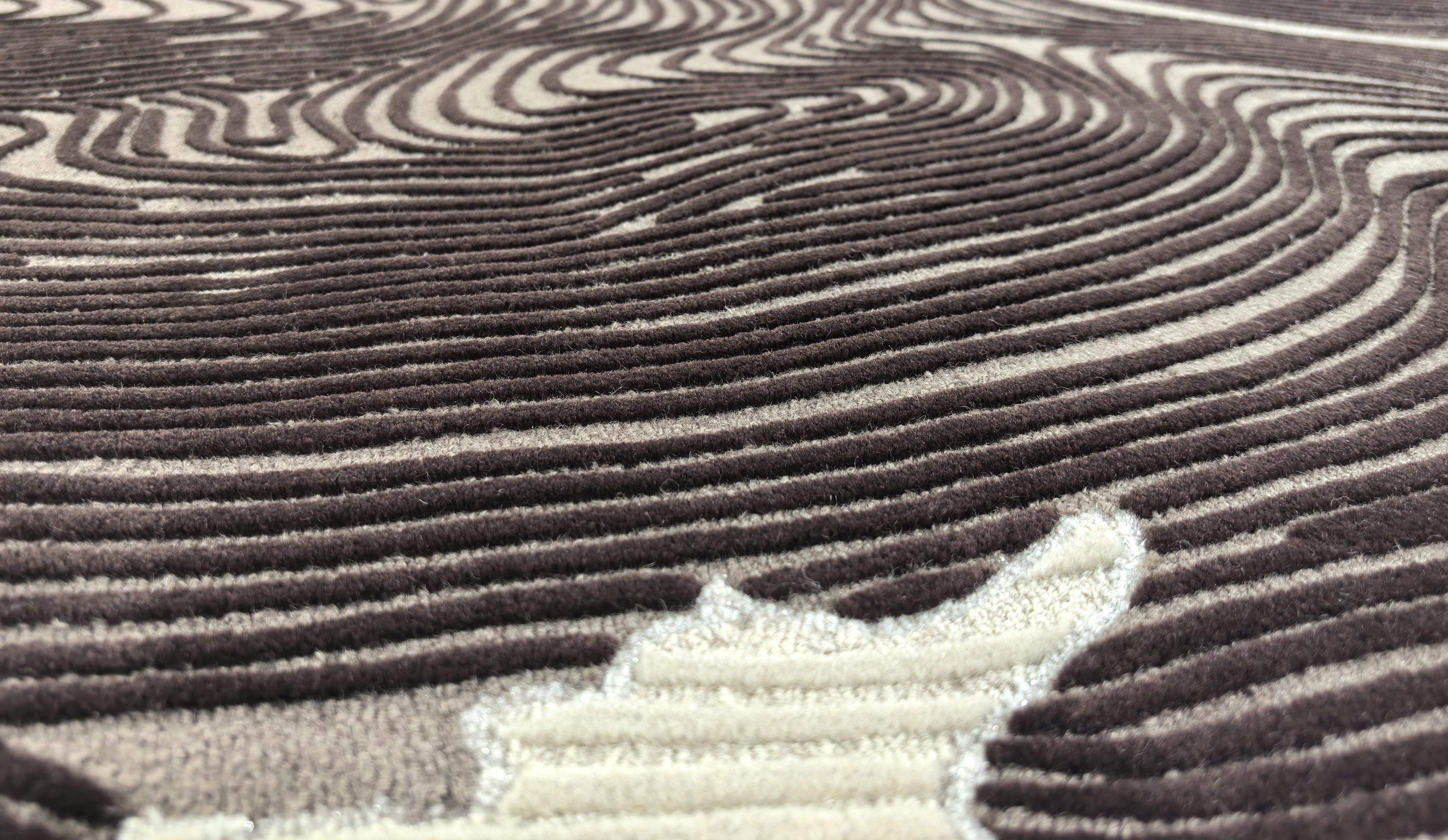 Western European Contemporary Rug New Tufted Wool Luxury Collection in Stock For Sale 6
