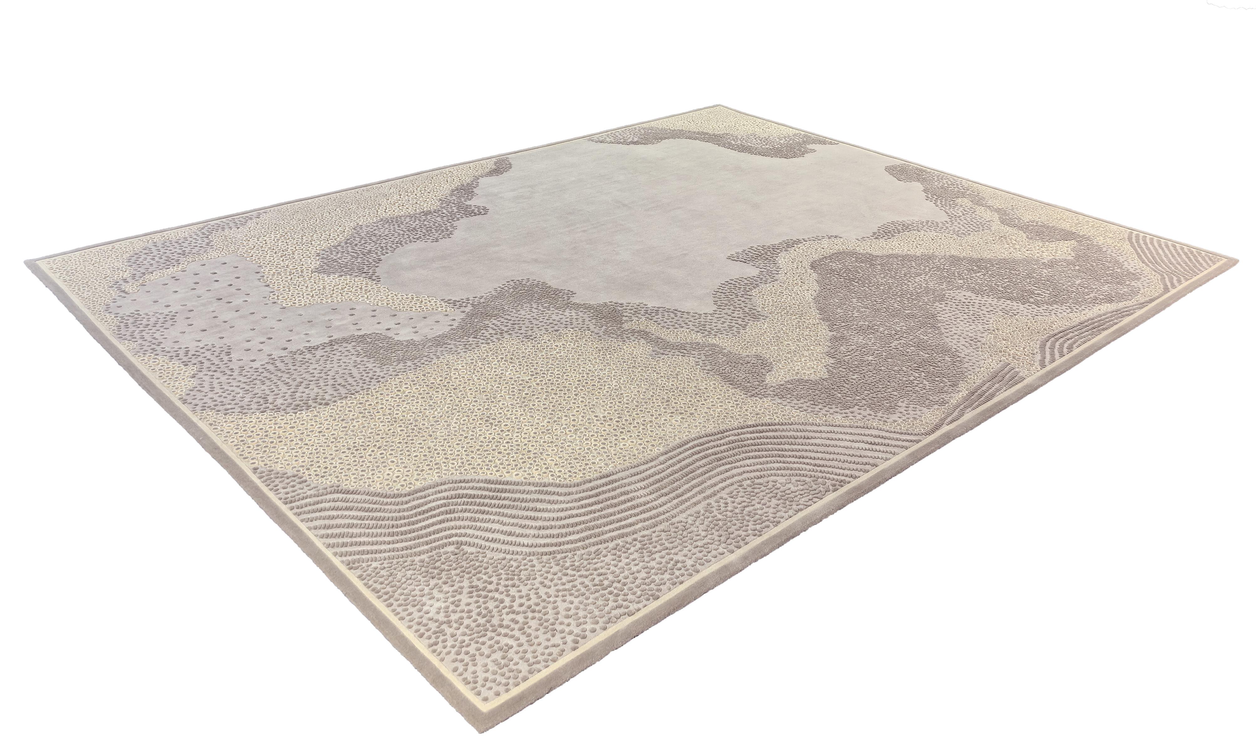 Western European Contemporary Rug New Tufted Wool Luxury Collection In Stock In New Condition For Sale In Hong Kong, HK