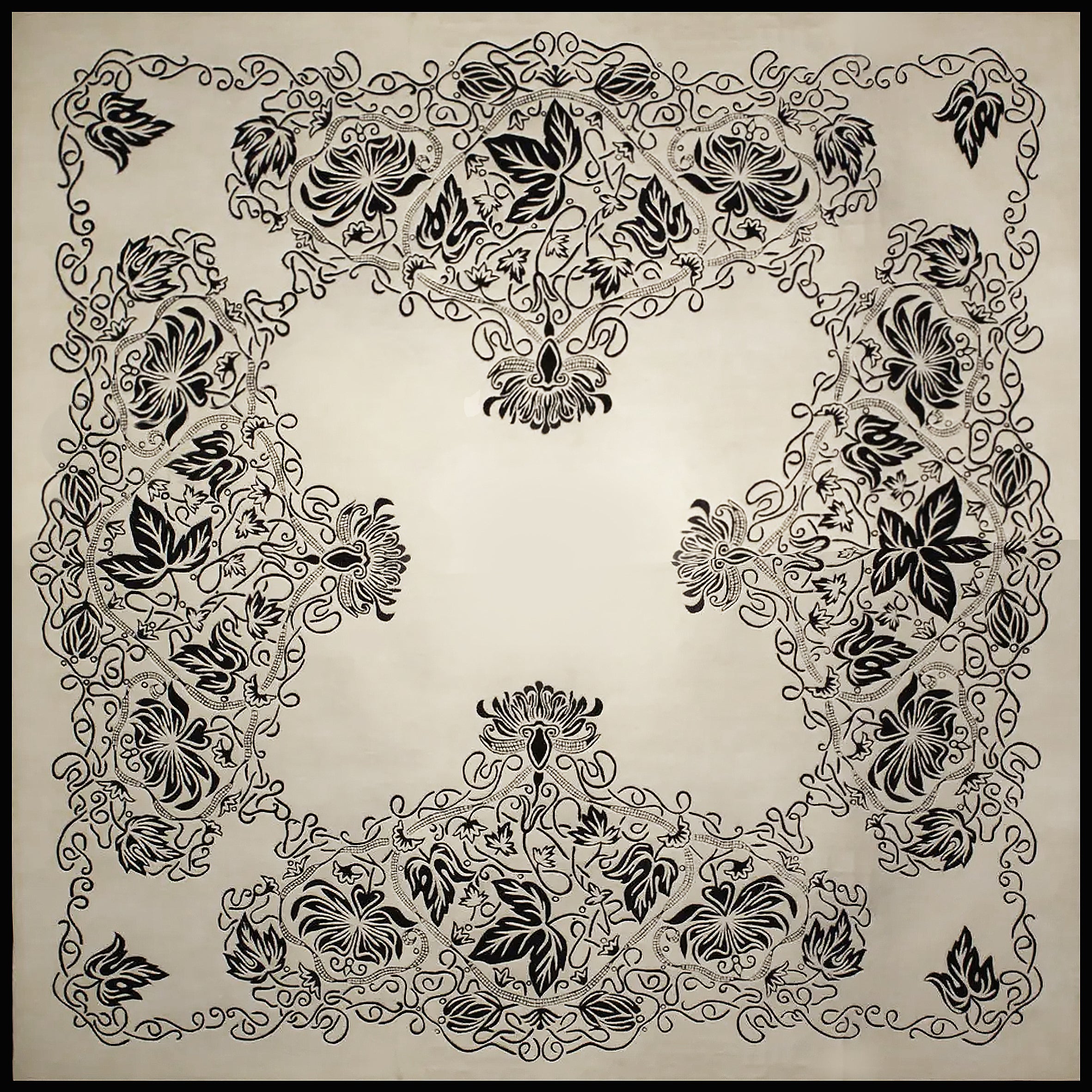 Tappeto per l'area Western European Silk Tufted, design bianco e nero, ordine personalizzato