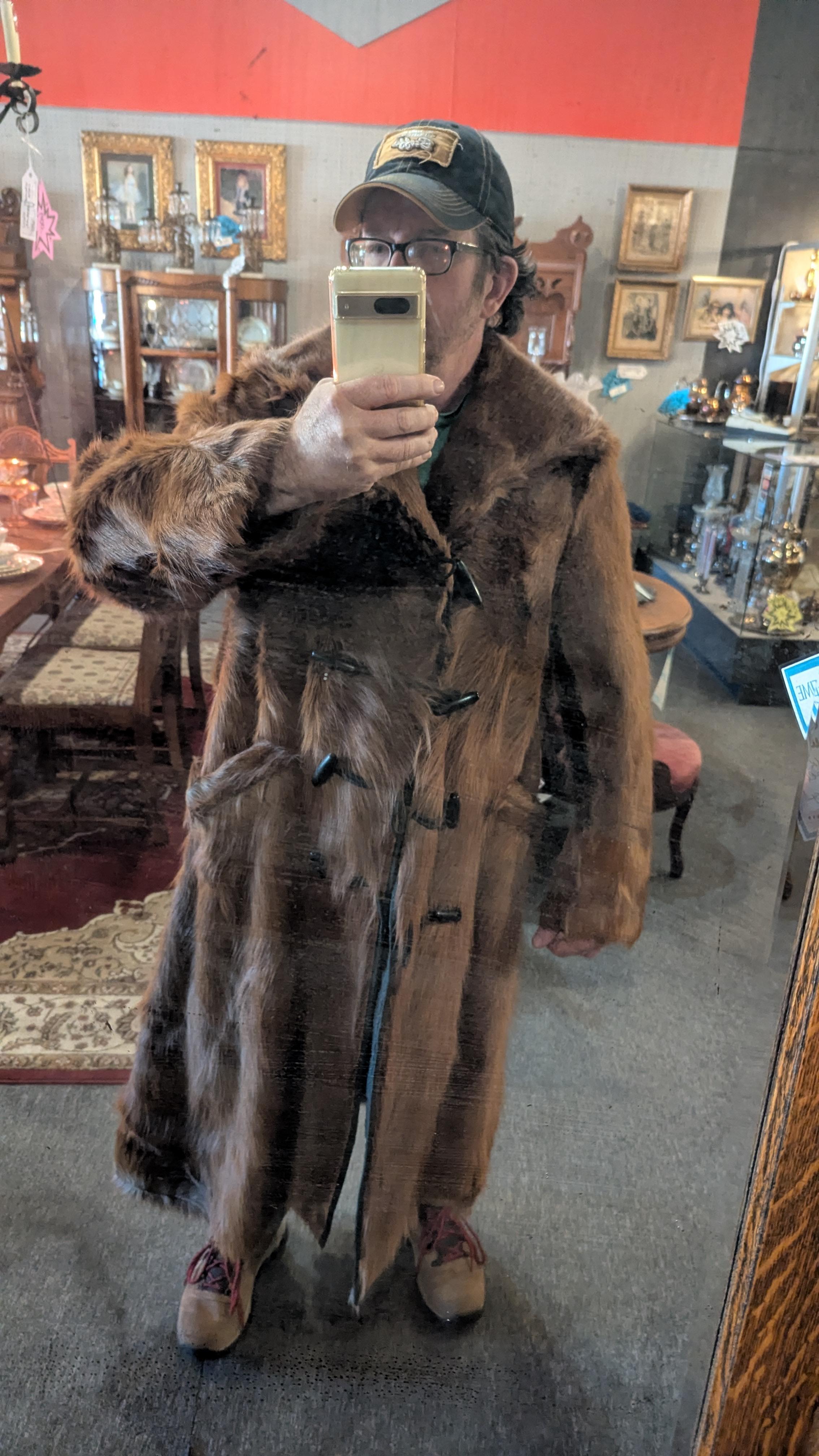 Cappotto di pelliccia occidentale vittoriano in vendita 11