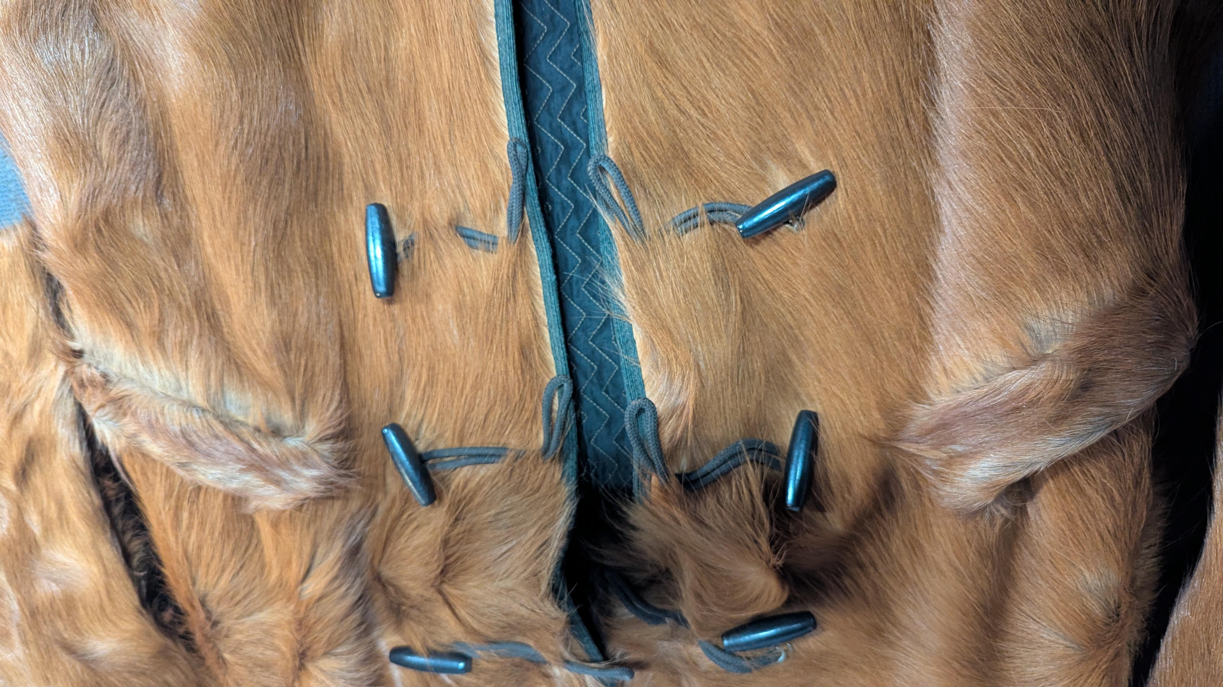 Americano Cappotto di pelliccia occidentale vittoriano in vendita