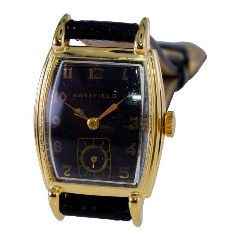 Westfield by Bulova Yellow Gold Filled Art Deco Tortue Shaped Deco Style, 1940 For Sale 3