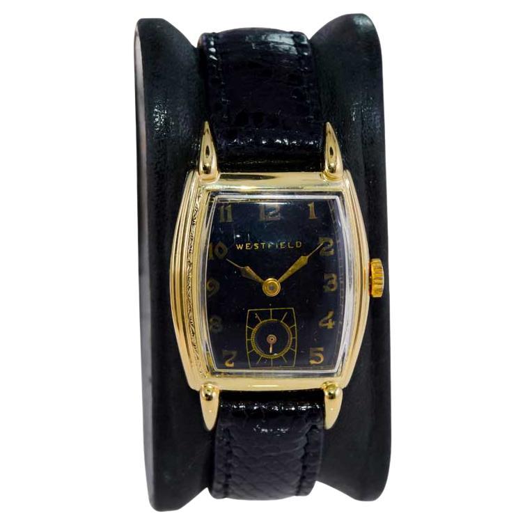 Westfield by Bulova Yellow Gold Filled Art Deco Tortue Shaped Deco Style, 1940 For Sale
