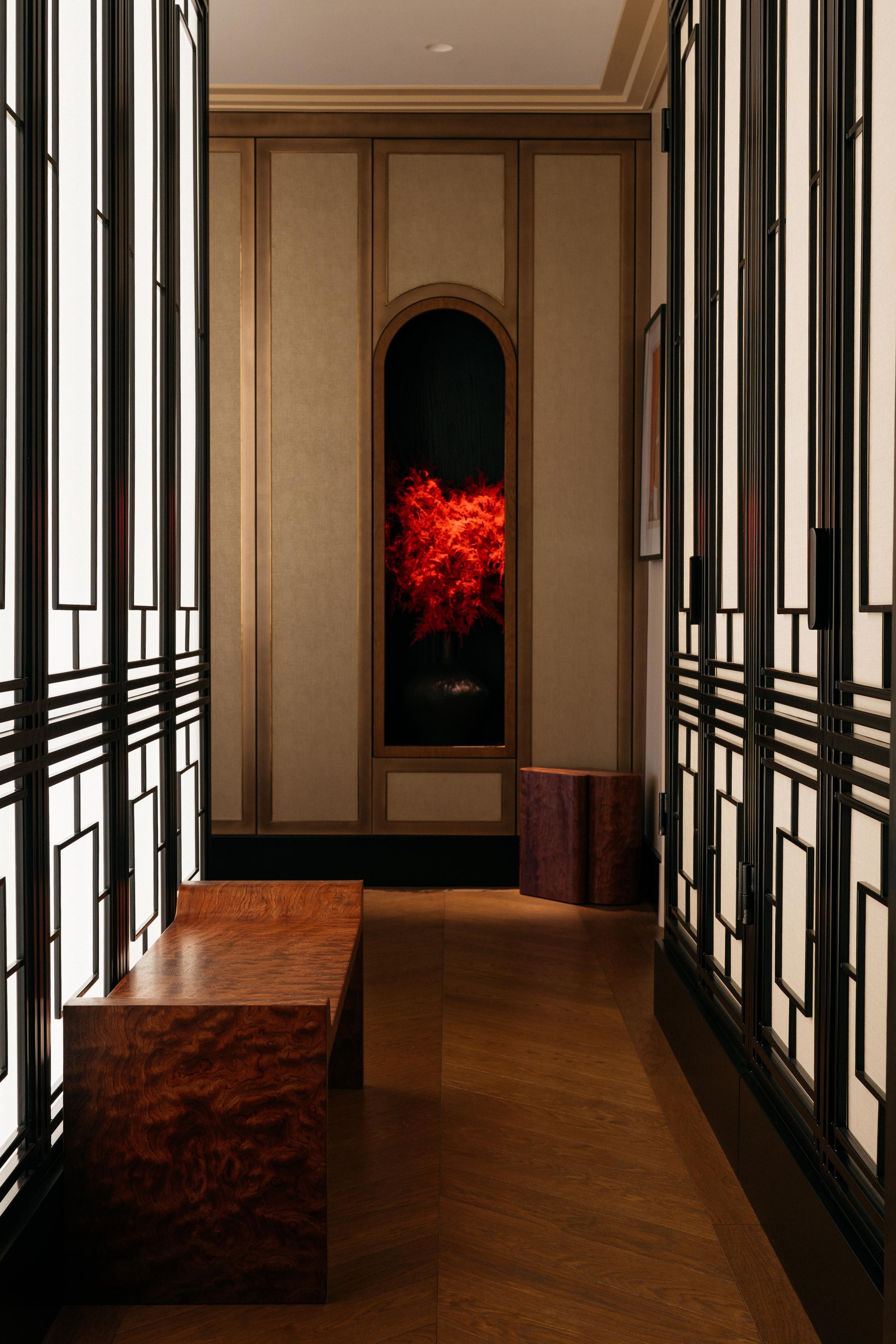 Exotic Bench WESTMINSTER - Sculptural handmade bench in exotic veneer Bubinga Pomele ...