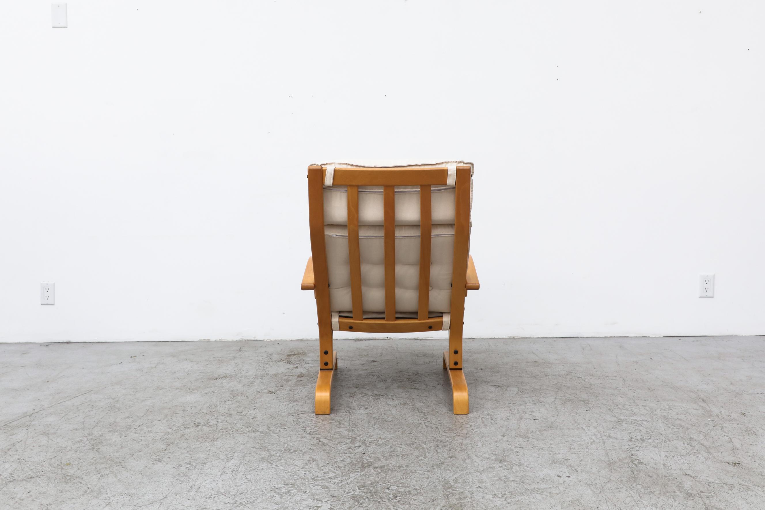 20th Century Westnofa Blonde Lounge Chair with Natural Canvas Seating