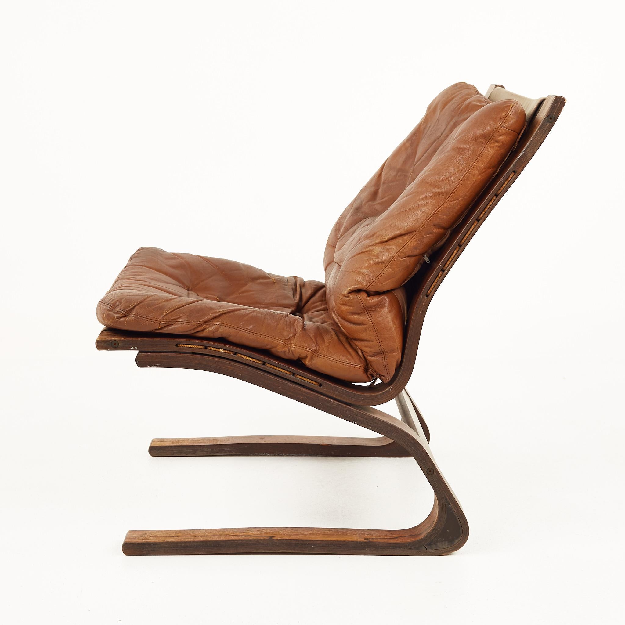 Mid-Century Modern Westnofa Mid Century Bentwood Brown Leather Siesta Chair