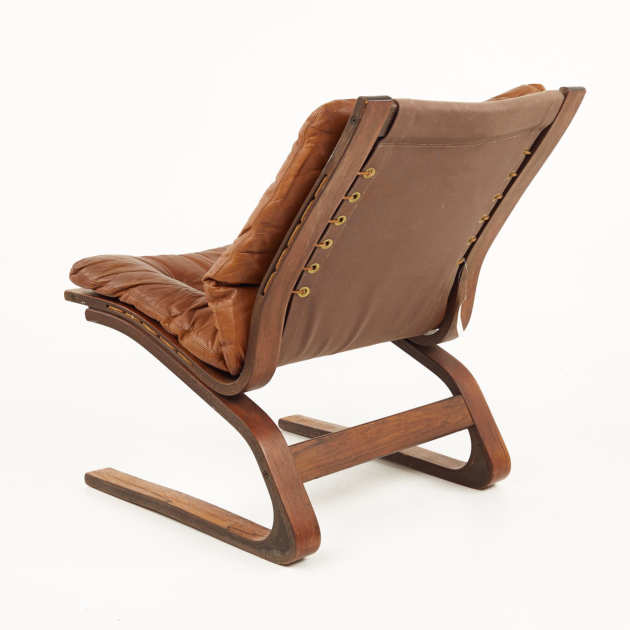 Late 20th Century Westnofa Mid Century Bentwood Brown Leather Siesta Chair