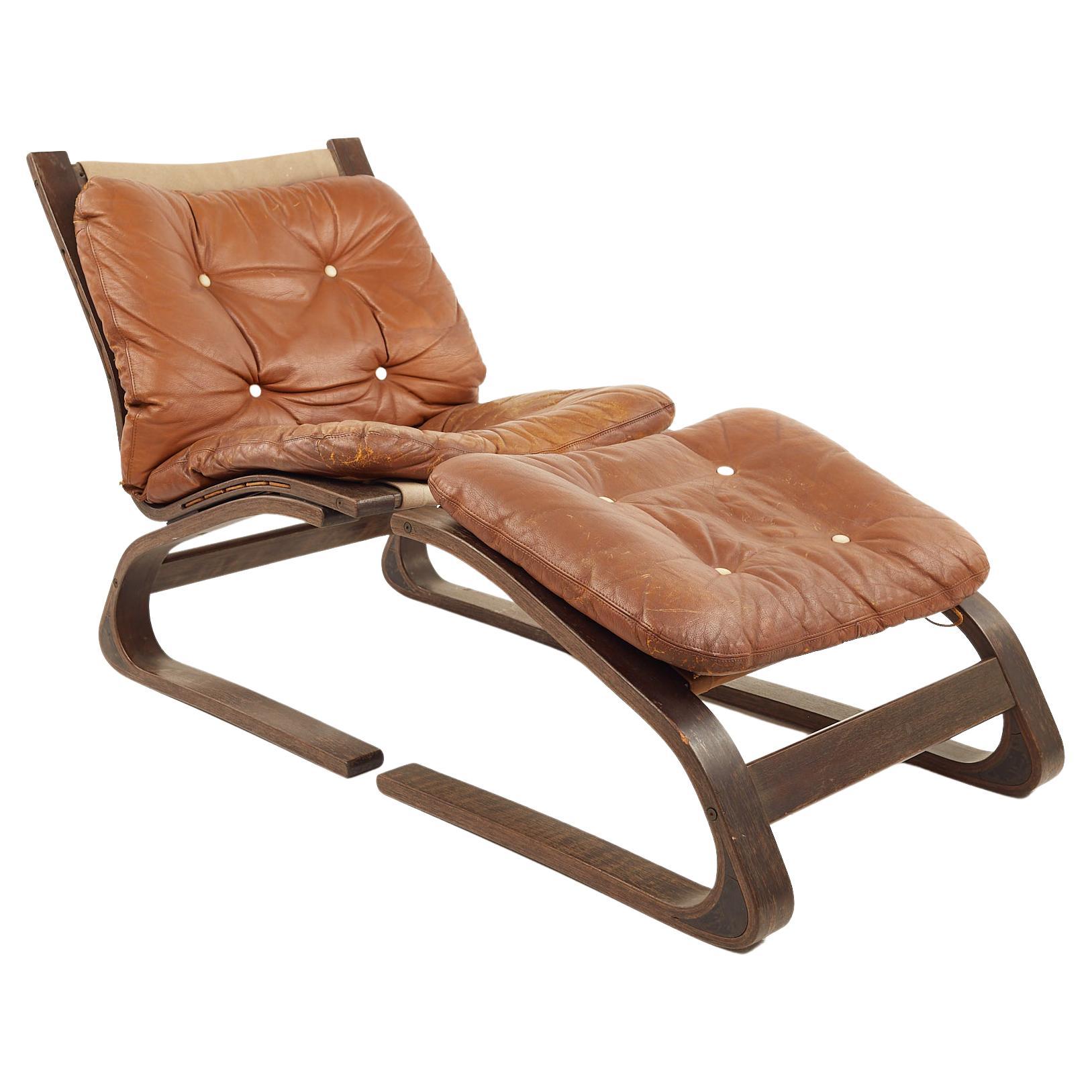 Westnofa Mid Century Bentwood Brown Leather Siesta Chair with Ottoman