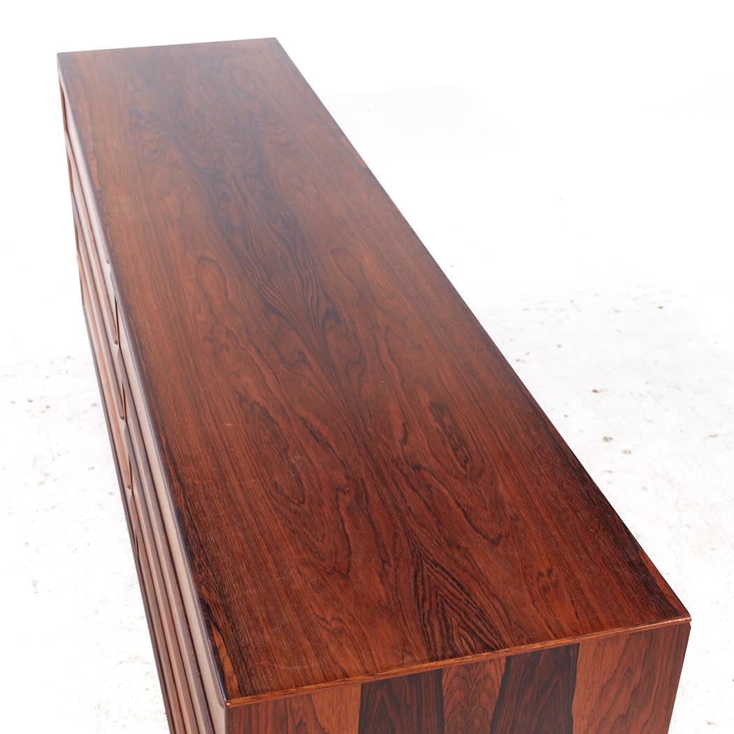 Westnofa Mid Century Danish Rosewood 8 Drawer Lowboy Dresser For Sale 1