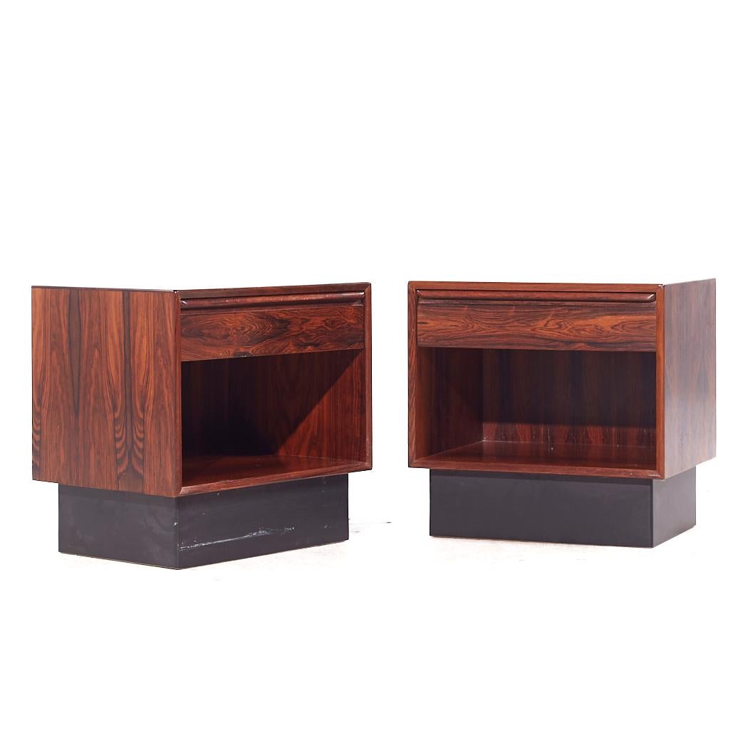 Westnofa Mid Century Danish Rosewood Nightstands

Each nightstand measures: 20.5 wide x 15.5 deep x 20 inches high

All pieces of furniture can be had in what we call restored vintage condition. That means the piece is restored upon purchase so it’s