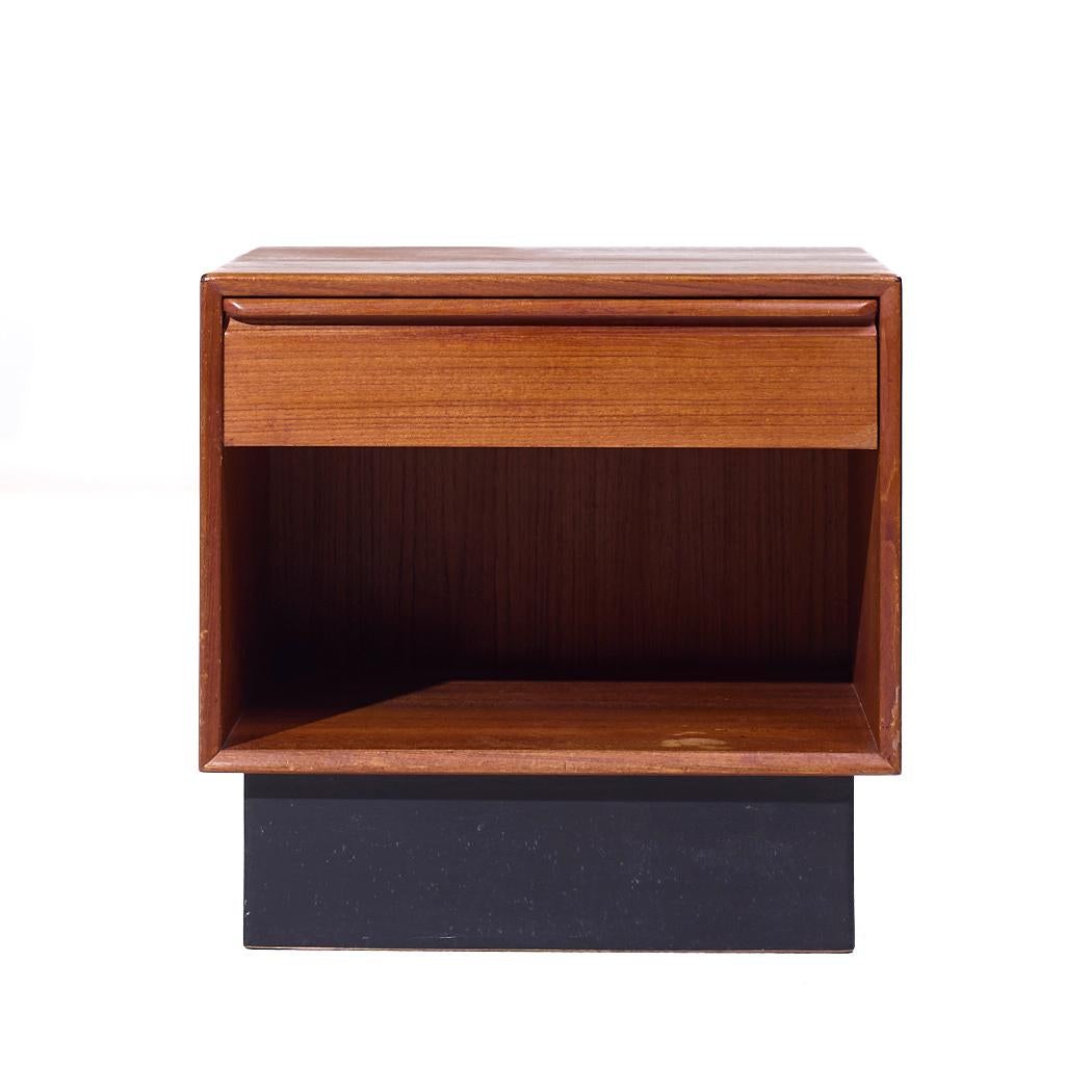 Westnofa Mid Century Danish Teak Single Drawer Nightstand

This nightstand measures: 20.5 wide x 16 deep x 20 inches high

All pieces of furniture can be had in what we call restored vintage condition. That means the piece is restored upon purchase