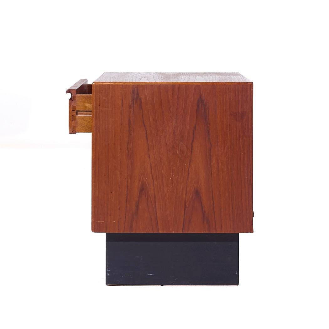 Westnofa Mid Century Danish Teak Single Drawer Nightstand For Sale 1